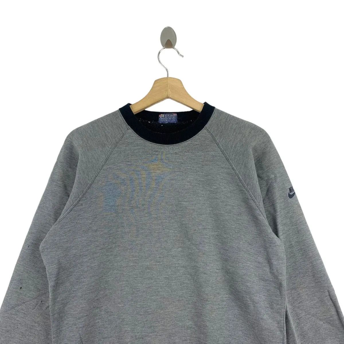 Nike Vintage 90’ NIKE SPORTSWEAR Swoosh Made In Japan Sweatshirt Size US M / EU 48-50 / 2 - 2 Thumbnail