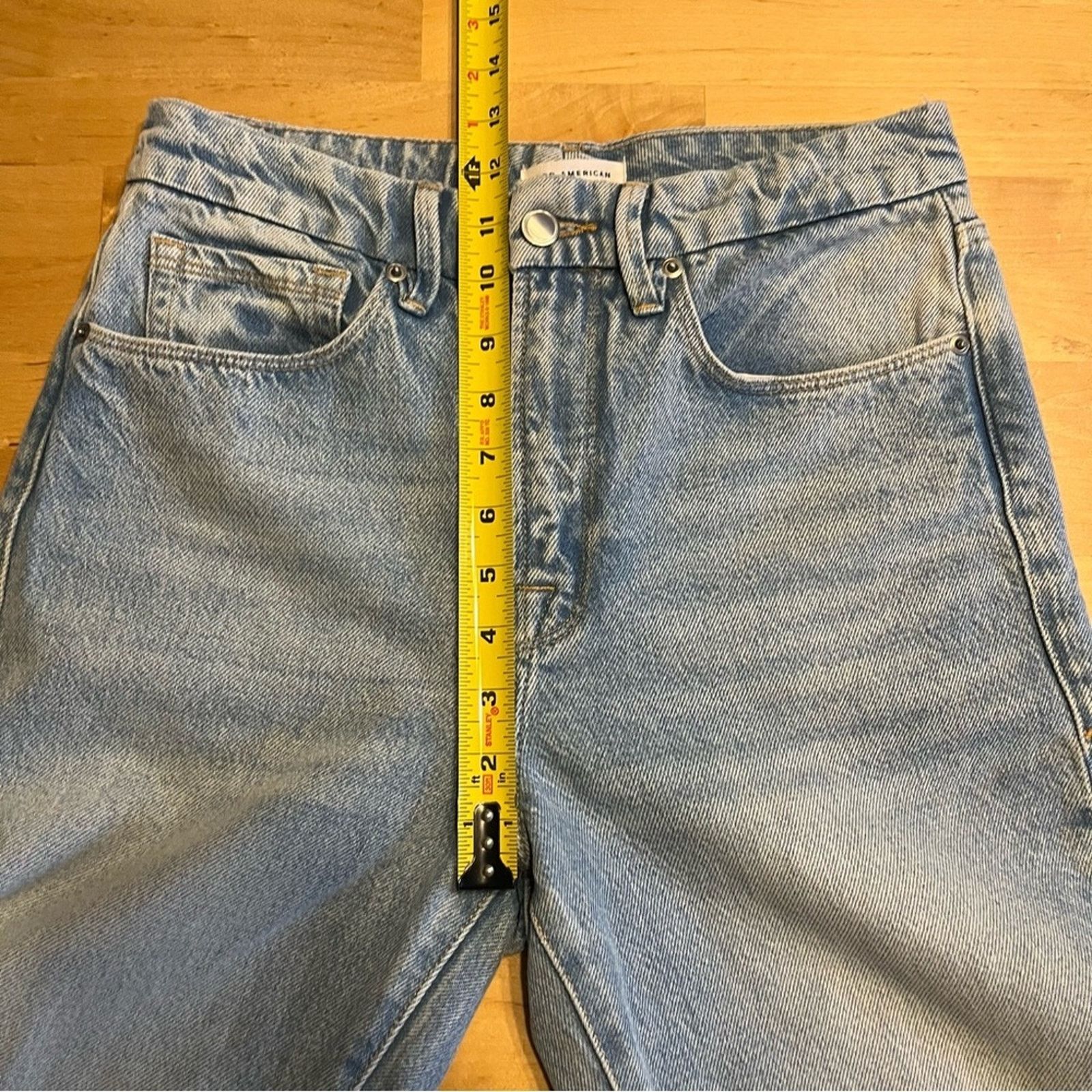 Good American Good American Jeans 2/26 Straight High Rise 90's Frayed Hem Size 26" / US 2 / IT 38 - 6 Thumbnail
