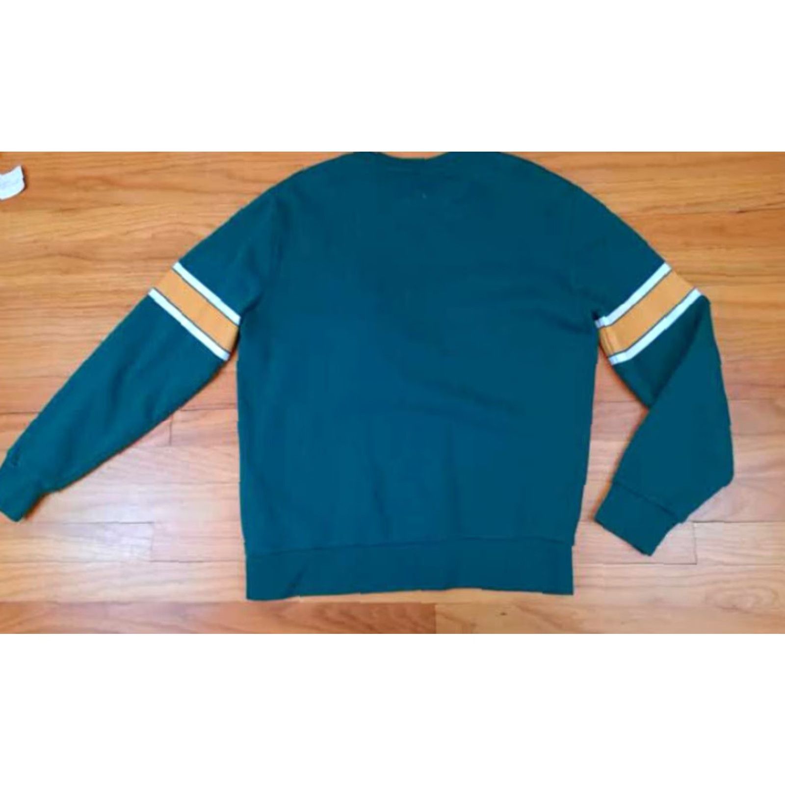 Levi's VINTAGE Levi's 501 Jersey Sweatshirt Green Rugby M Unisex Adults Pullover Sweatshirt Men Women Green 25in long 22in pit to pit Size US M / EU 48-50 / 2 - 4 Thumbnail