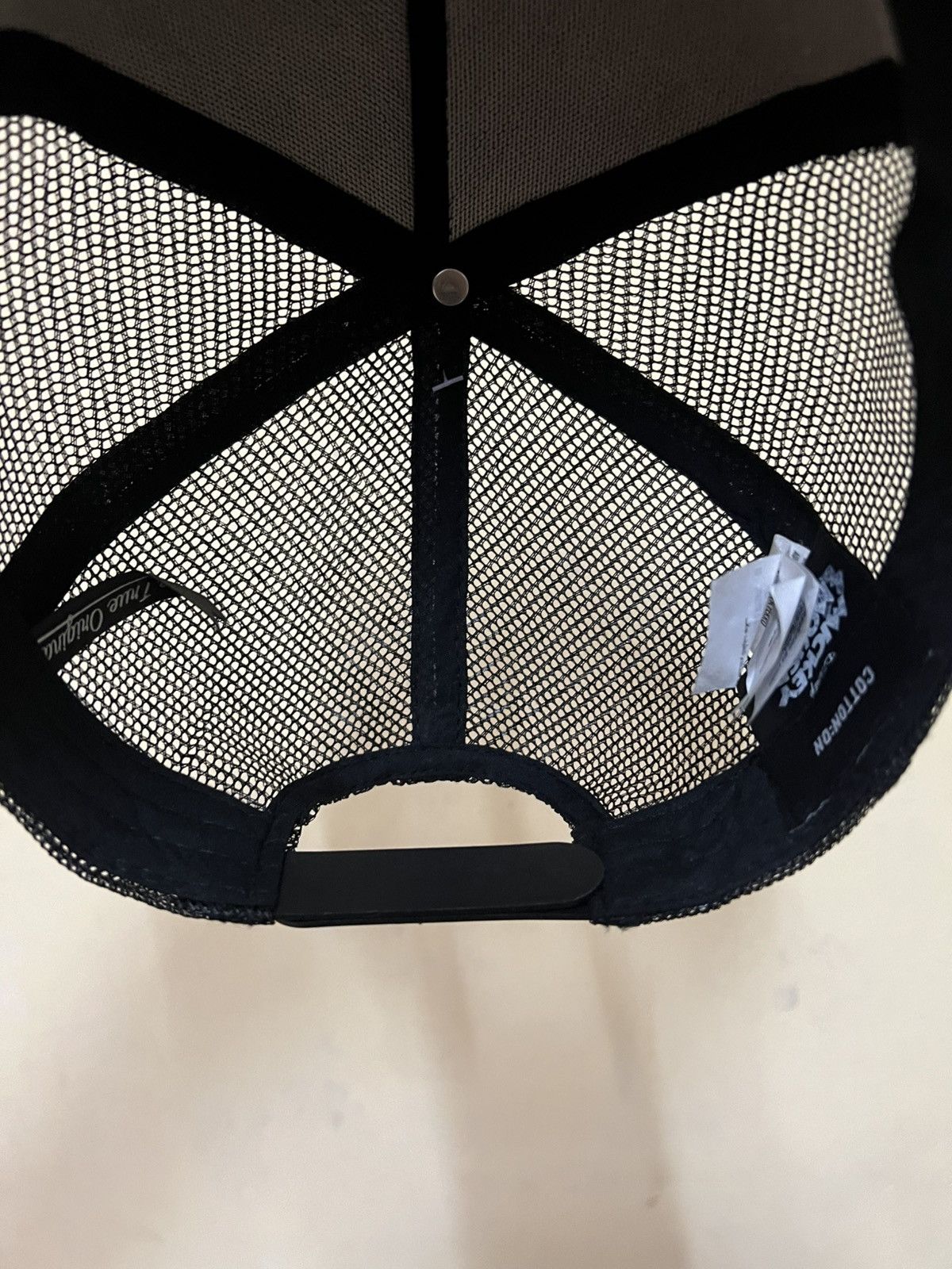 If Six Was Nine H&M Mickey Mouse Trucker Hat Size ONE SIZE - 13 Thumbnail