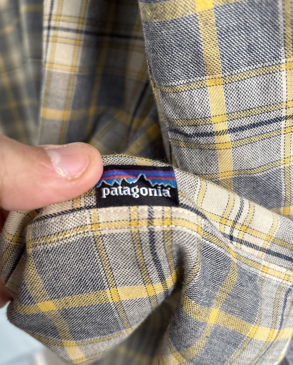 Patagonia Patagonia Organic Cotton Flannel Common threads XL yellow Size US XL / EU 56 / 4 - 5 Thumbnail