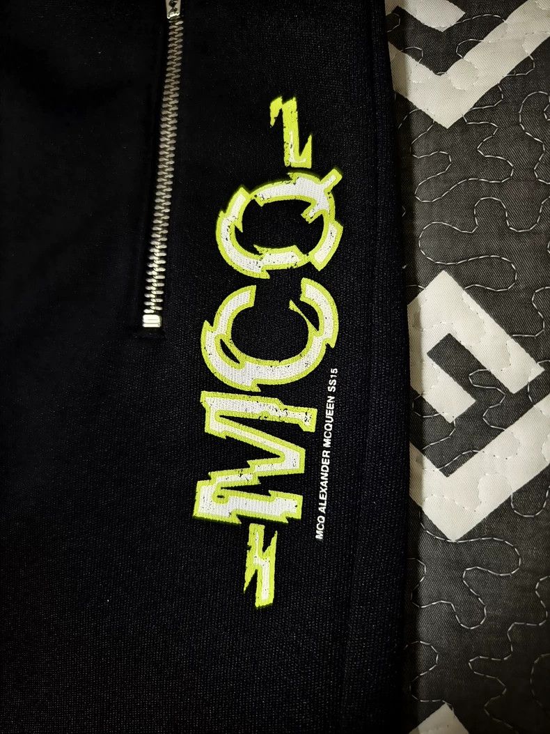 Alexander McQueen Alexander McQUEEN size M Zipper sweatpants, knitted casual Size US 34 / EU 50 - 3 Thumbnail