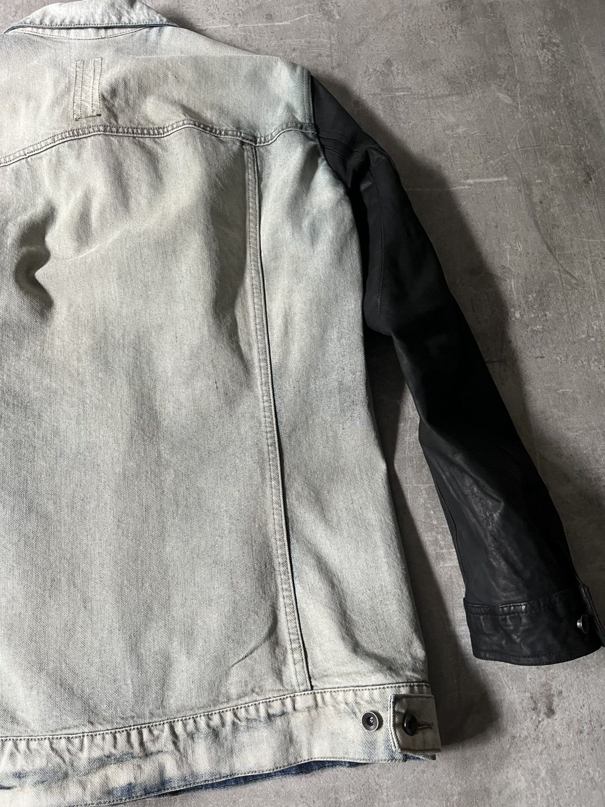 Rick Owens × Rick Owens Drkshdw Rick Owens hybrid denim calf stooge trucker jacket grail Size US L / EU 52-54 / 3 - 10 Thumbnail