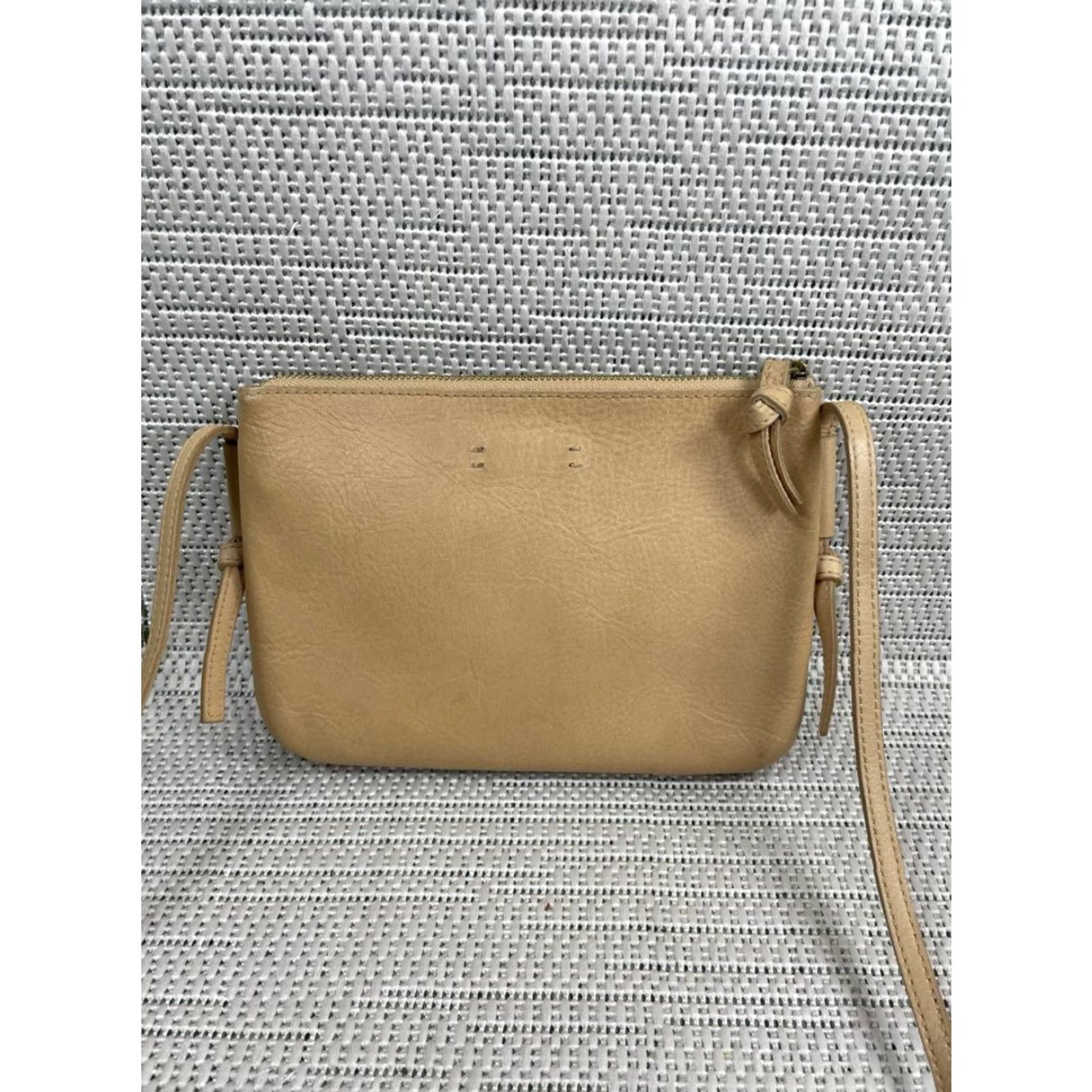 Madewell Madewell The Knotted Bag Crossbody Womens Small Beige Leather Zip Top Slip Pocket Size S / US 4 / IT 40 - 4 Thumbnail