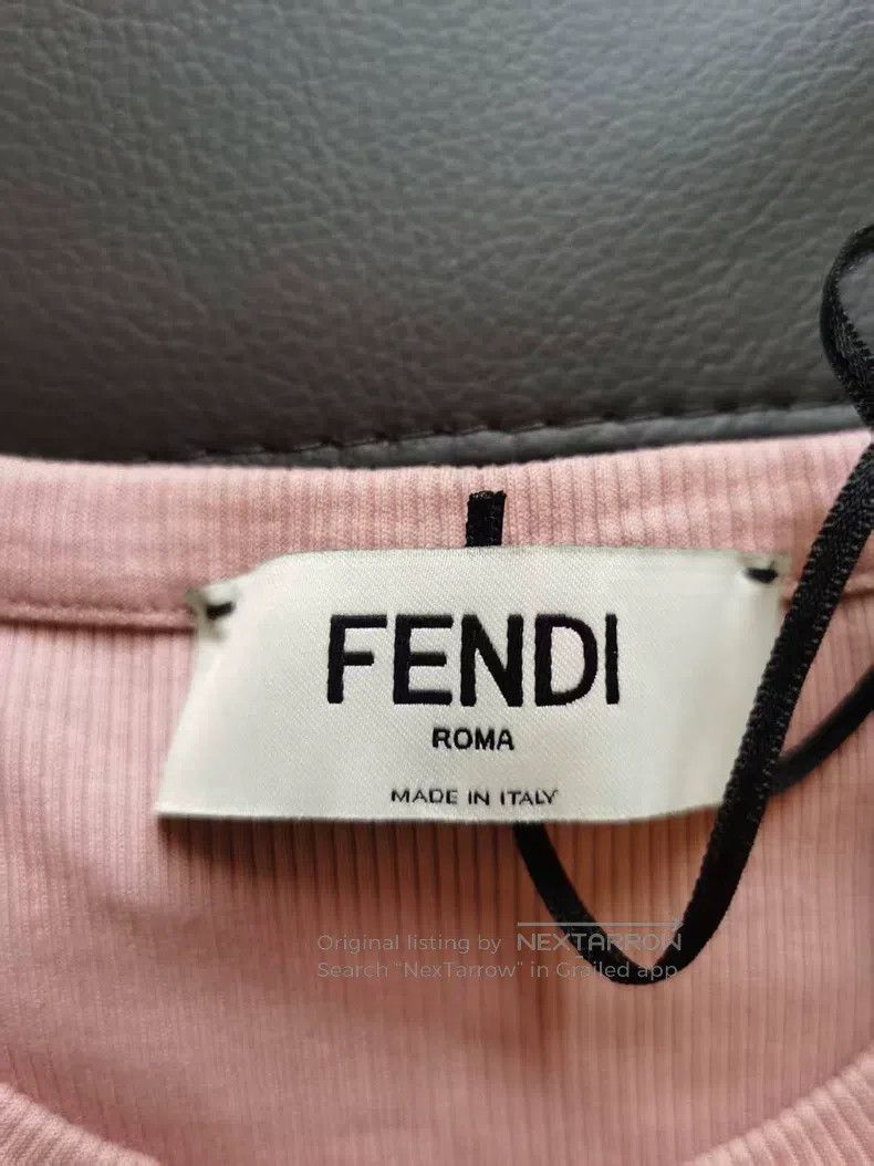 Fendi Fendi Pink Knitted Short-sleeved Top with Dark Green Lette Size S / US 4 / IT 40 - 6 Thumbnail