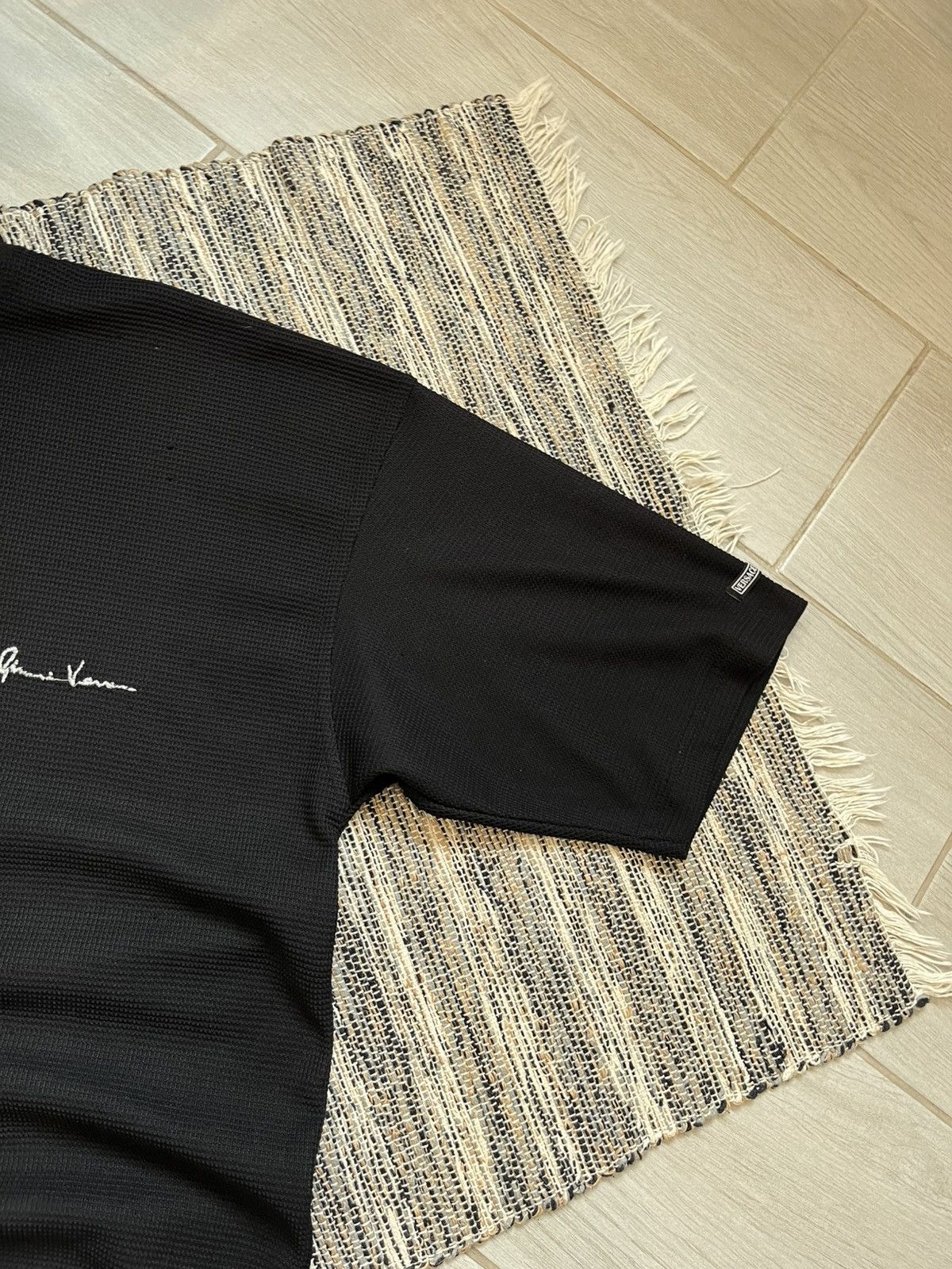 Versace × Vintage Vintage Versace V2 Tshirt Black Logo luxury blank tee Size US L / EU 52-54 / 3 - 5 Thumbnail