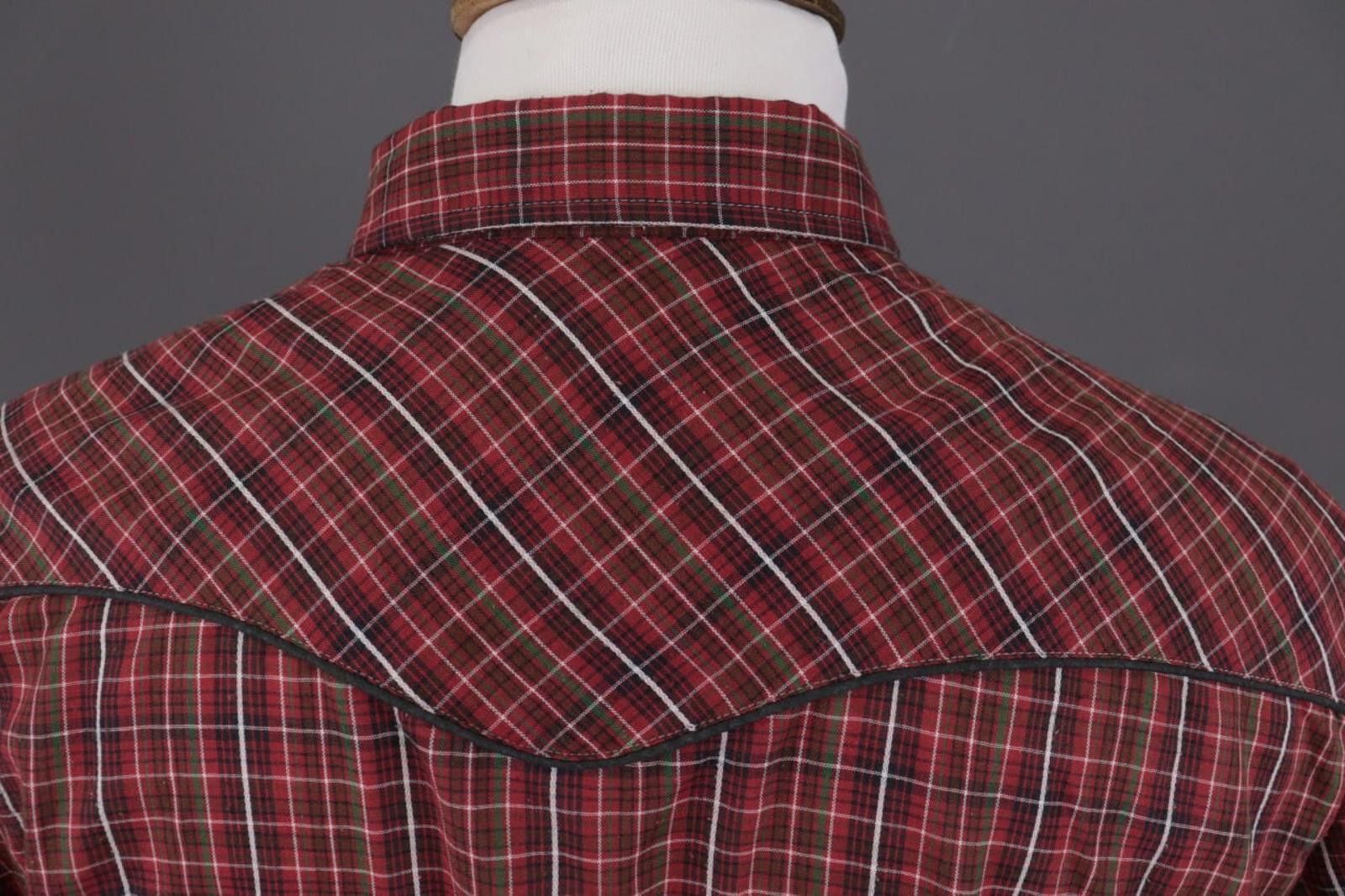 Wrangler Vintage Wrangler Multi Check Pockets Overshirt Shirt Size XL Size US XL / EU 56 / 4 - 10 Thumbnail