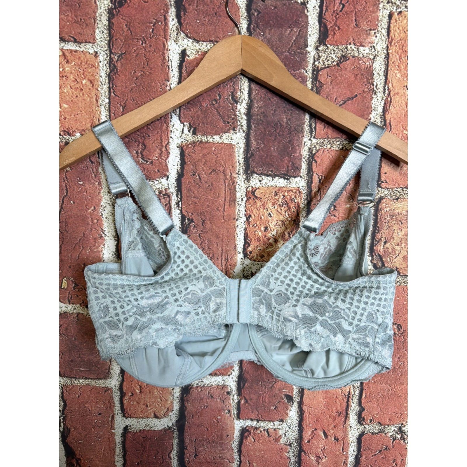 Vintage **Fantasie Reflect Bra Green Underwire Women's 38I Balconette** User: Fantasie Reflect Bra Green Underwire Women's 38I Balconette Size ONE SIZE - 4 Thumbnail
