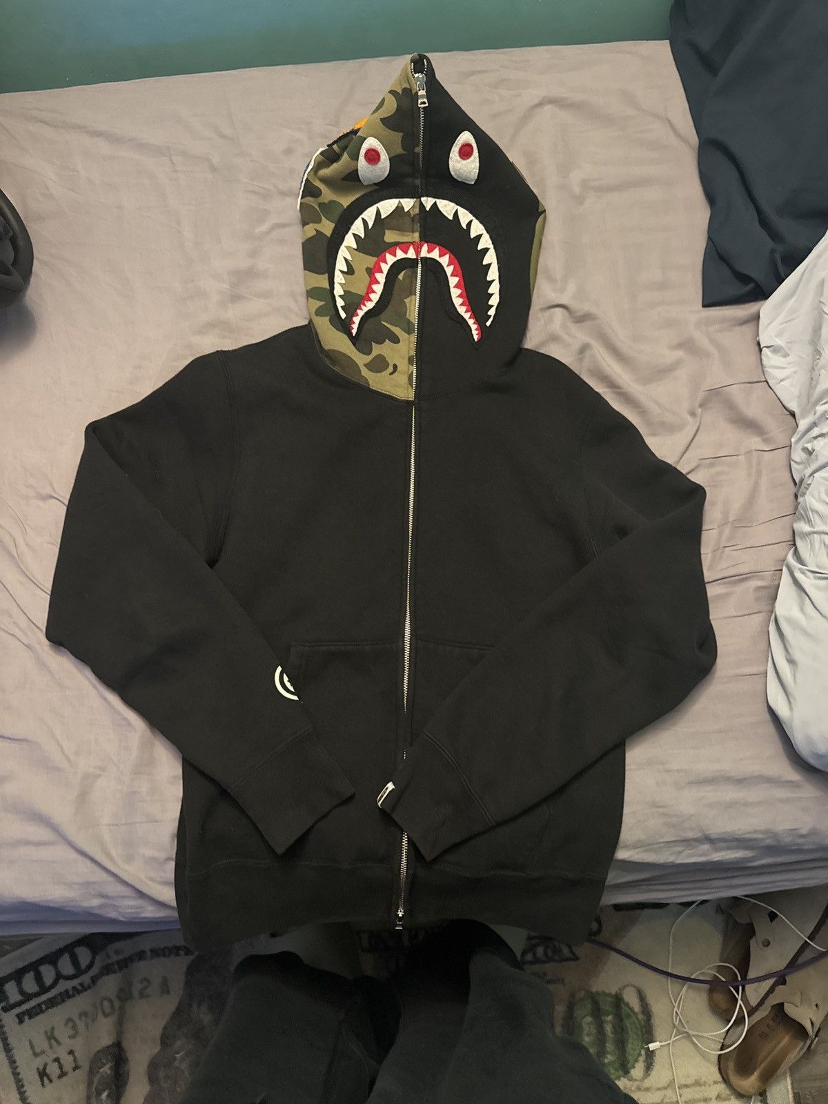 Bape 1st Camo Shark Full Zip Hoodie Size US M / EU 48-50 / 2 - 1 Thumbnail