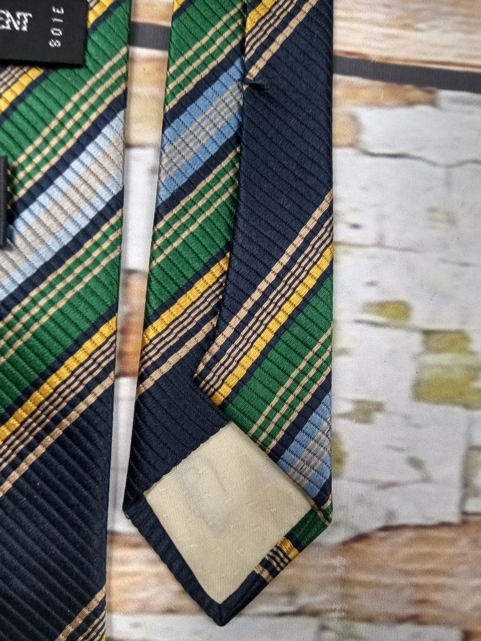 Yves Saint Laurent Yves Saint Laurent Silk Tie Made in Italy Size ONE SIZE - 7 Thumbnail