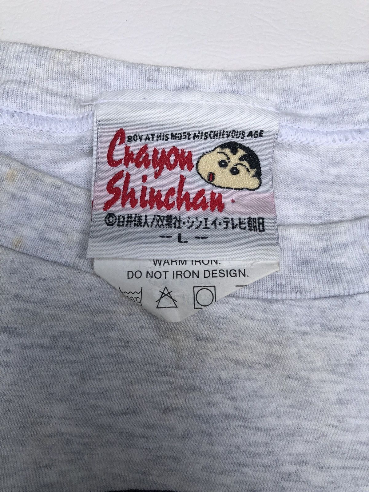 Anime × Beauty Beast × Japanese Brand Vintage Distressed Crayon Shincan Tshirt Tee Size US L / EU 52-54 / 3 - 8 Thumbnail