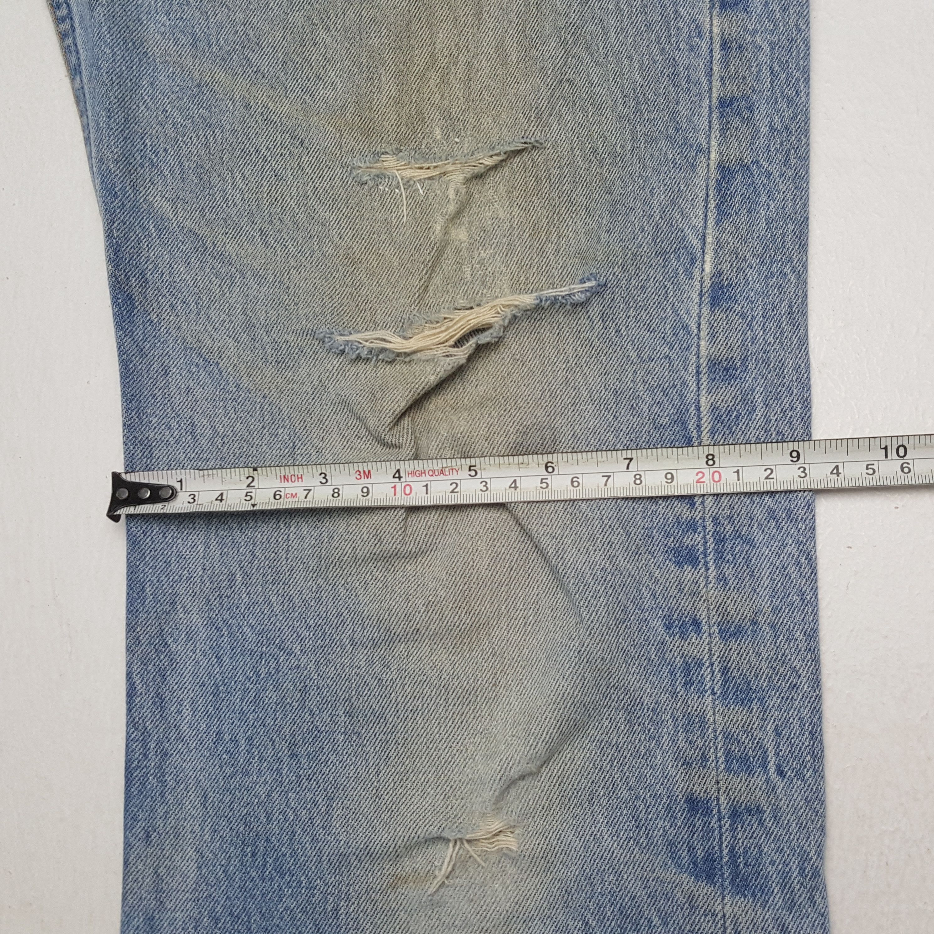 Levi's × Vintage LEVI'S 501 Daily Streetwear Style Distressed Jeans Size US 31 - 10 Thumbnail