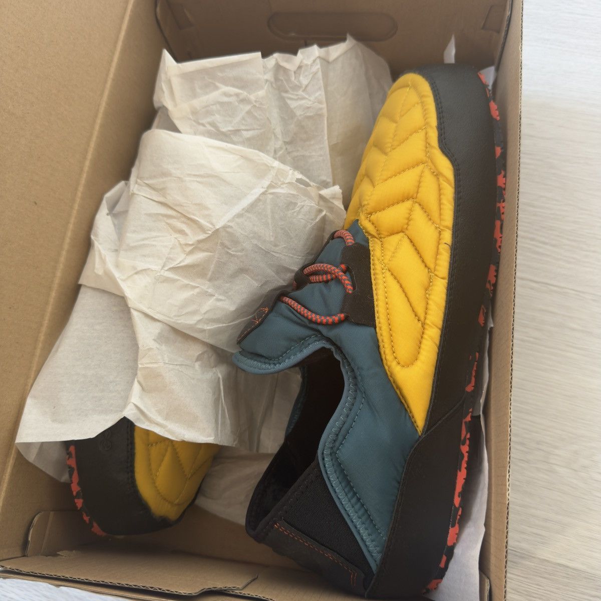 New Balance New Balance Moc v2 slipper sneakers Size US 13 / EU 46 - 15 Thumbnail