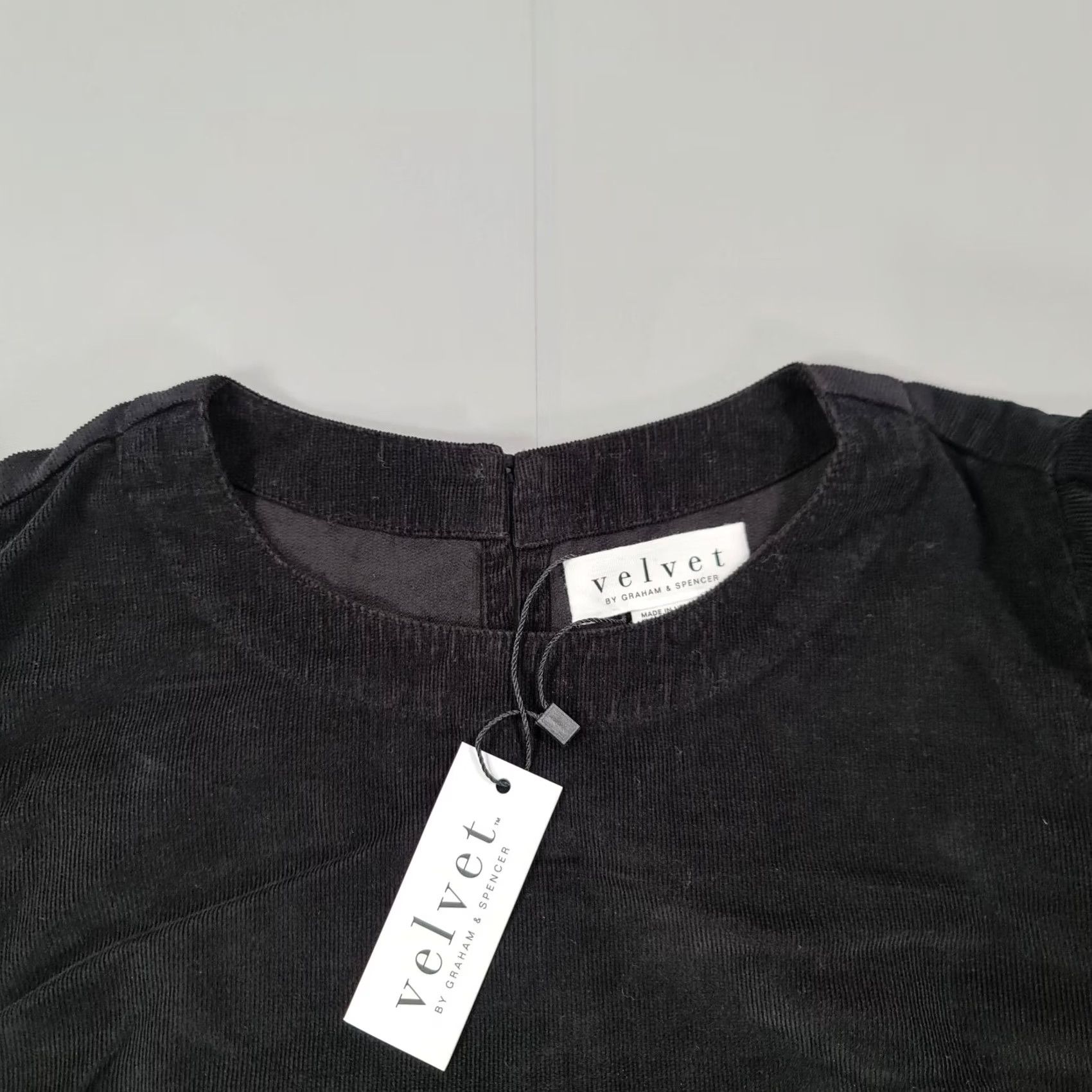 Velvet Velvet by Graham & Spencer Dress Womens Corduroy Belted Mini Black XS Velvet by Graham & Spencer Dress Corduroy Belted Mini Black XS Women’s Dress Size XS / US 0-2 / IT 36-38 - 3 Thumbnail