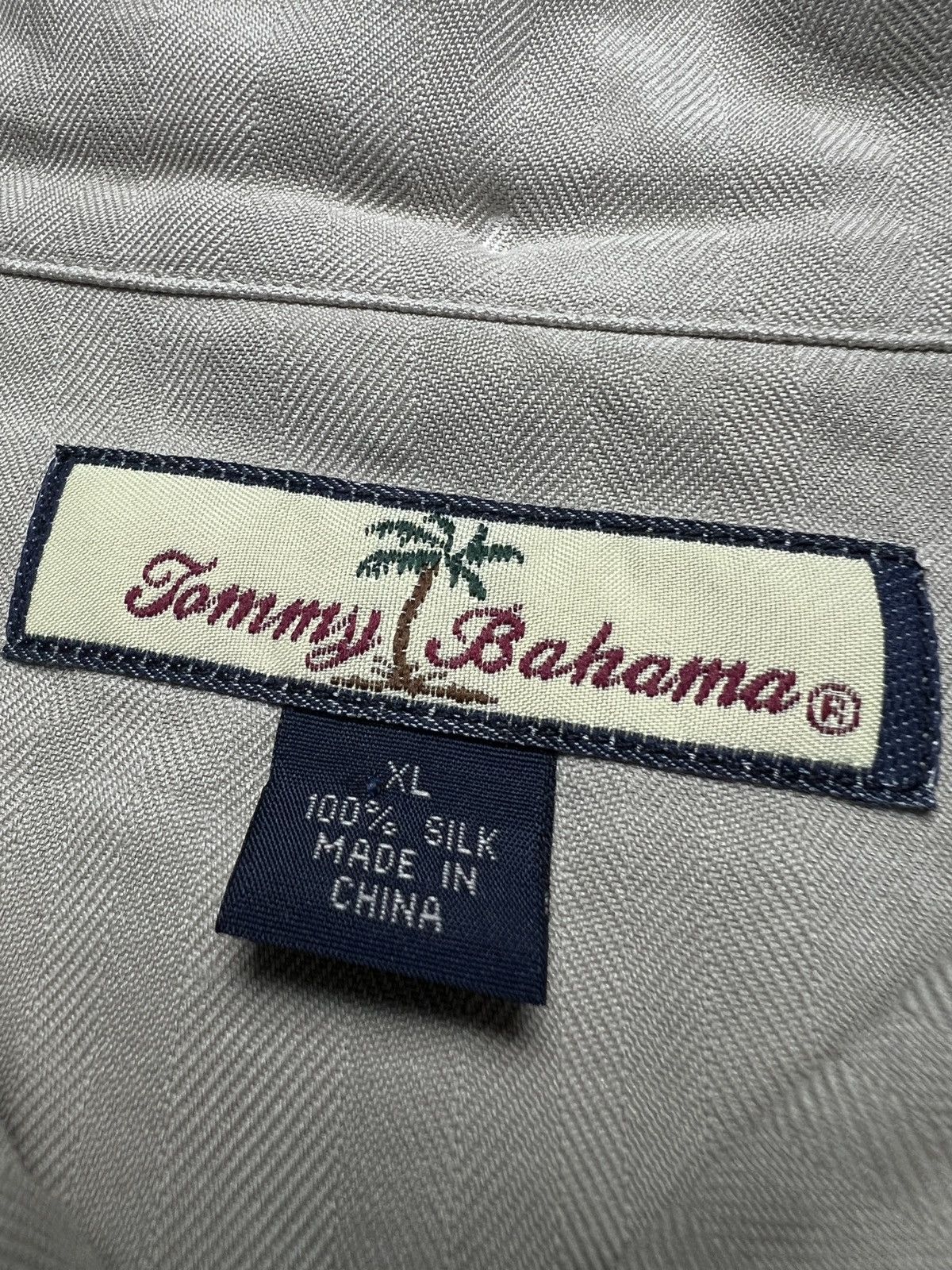 Tommy Bahama Tommy Bahama Beige 100% Silk Hawaiian Button Up Shirt y2k Size US XL / EU 56 / 4 - 14 Thumbnail