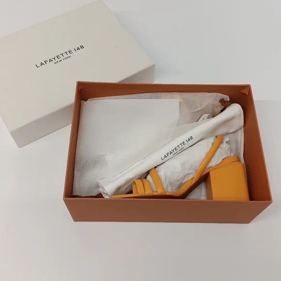 Lafayette 148 LAFAYETTE 148 Yellow Calfskin Leather Heeled City Sandals 38 Size US 8 / IT 38 - 16 Thumbnail