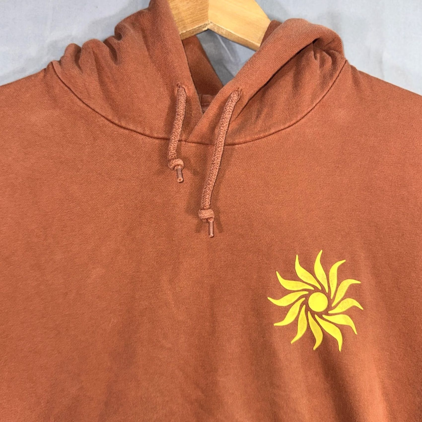 Gap Gap Hoodie Mens L Orange Sun Graphic Bailey Elder Pullover Fleece Sweatshirt Size US L / EU 52-54 / 3 - 3 Thumbnail
