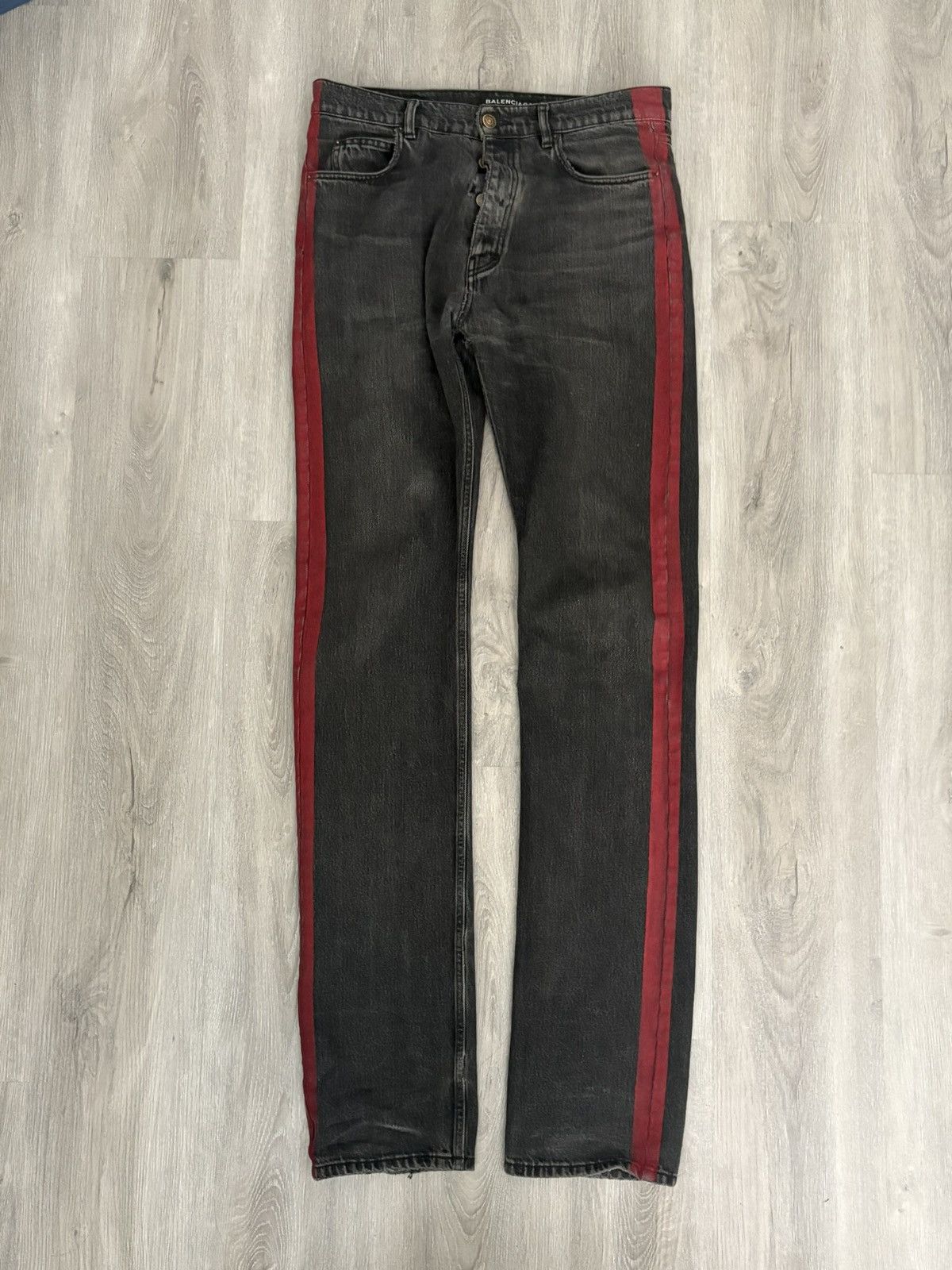 Balenciaga Balenciaga red strip jeans Size US 30 / EU 46 - 1 Thumbnail