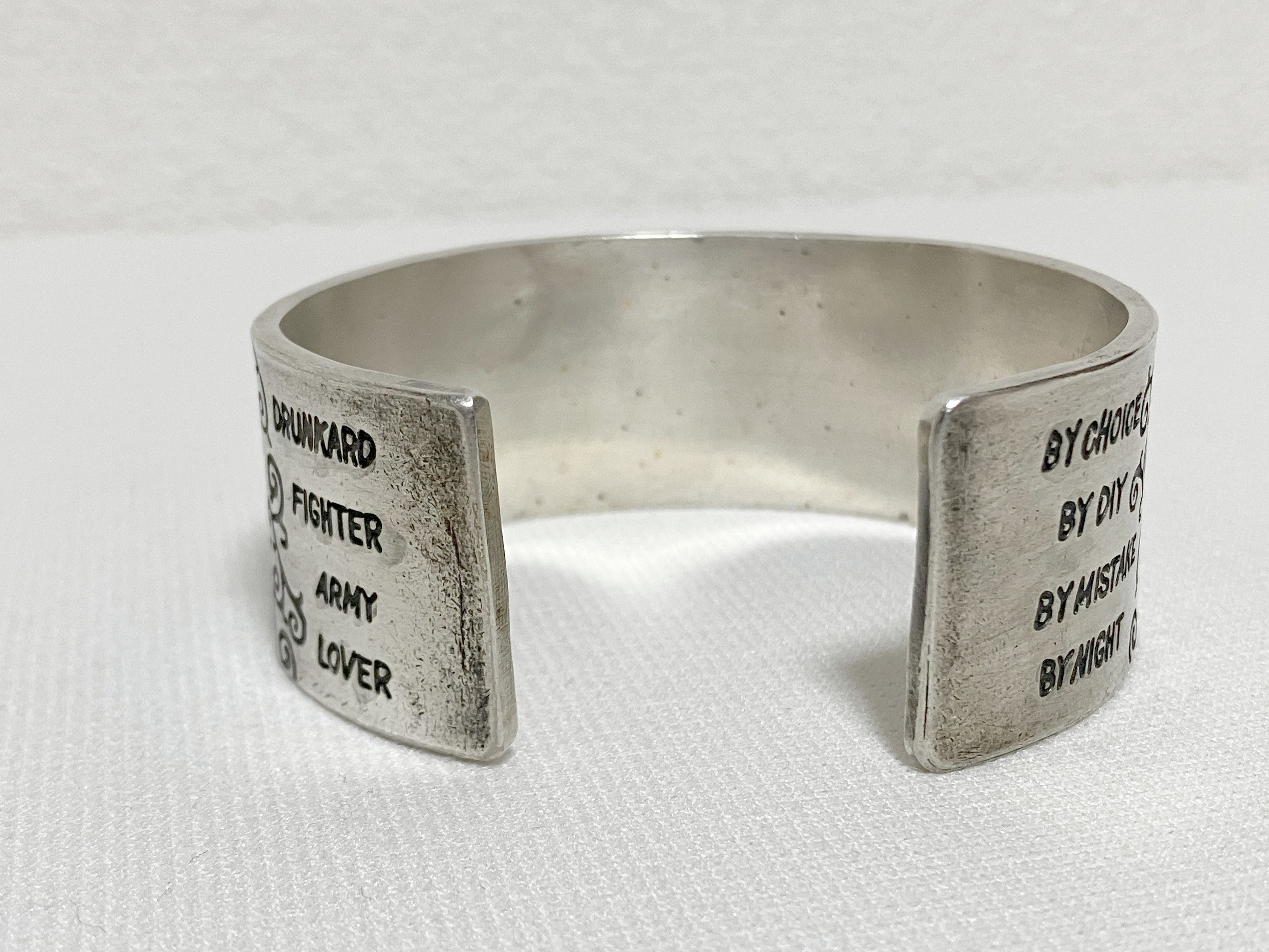 Kapital Kapital Souvenir Bangle bracelet YOBAI Thin brand new Size ONE SIZE - 4 Thumbnail