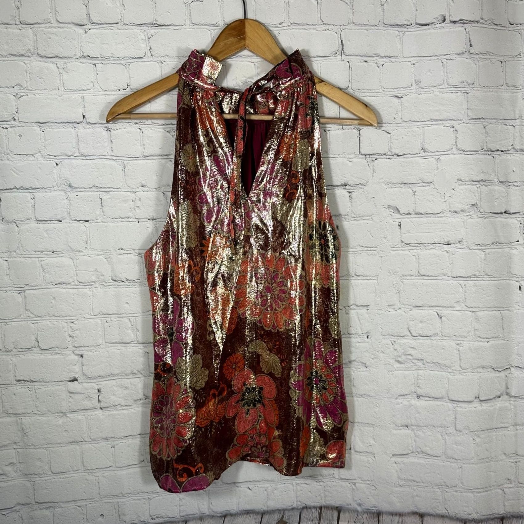 Trina Turk Trina Turk Halter Top Pink Gold Floral Metallic Blouse Large Ruffle Neck Keyhole Size L / US 10 / IT 46 - 4 Thumbnail
