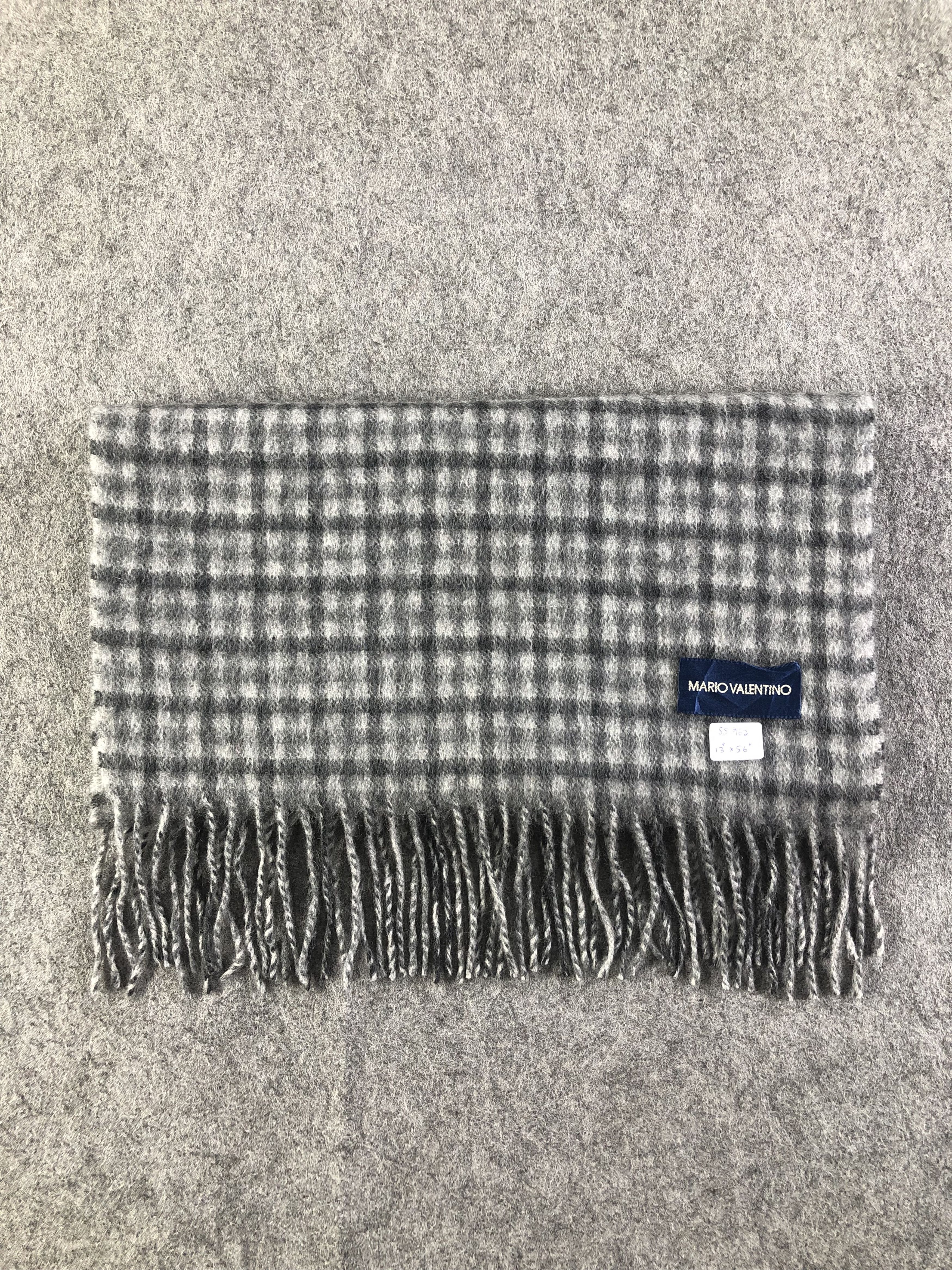Vintage Mario Valentino Scarf / Muffler / Neckwear Size ONE SIZE - 6 Thumbnail