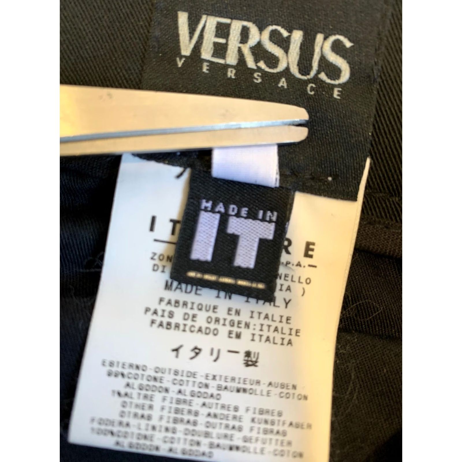Versus VERSUS Versace Pants Mens 33x33 Black ITTIERRRE Made in Italy Vintage Dress Pants Adult M/L 33in Inseam Mens Size US 33 - 3 Thumbnail