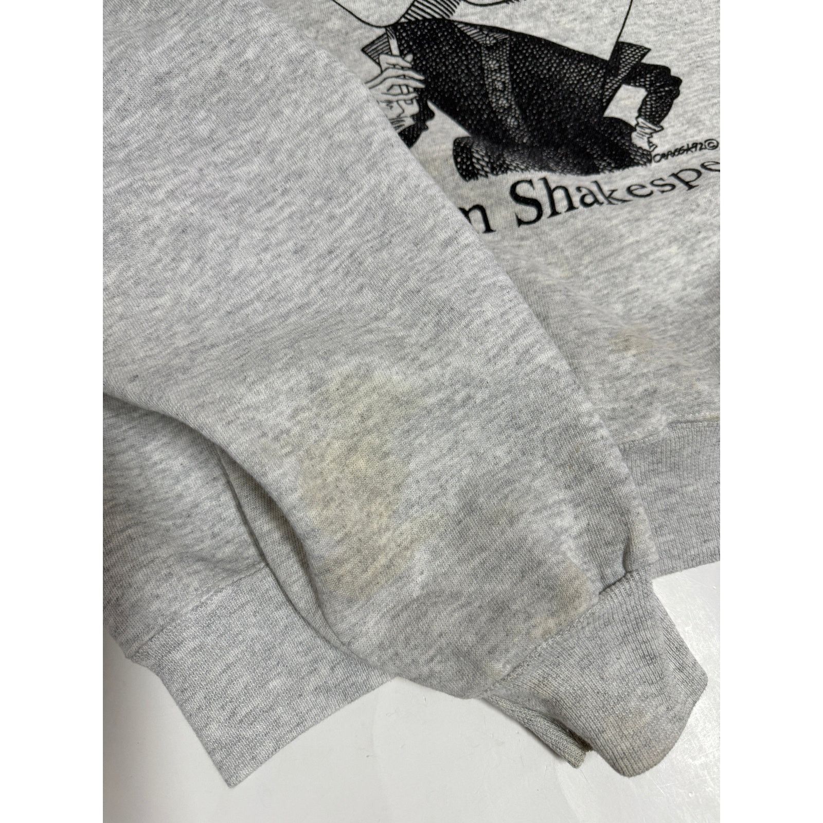 Vintage Vintage 1992 William Shakespeare Art Sweater Size XL 90s Size US XL / EU 56 / 4 - 7 Thumbnail