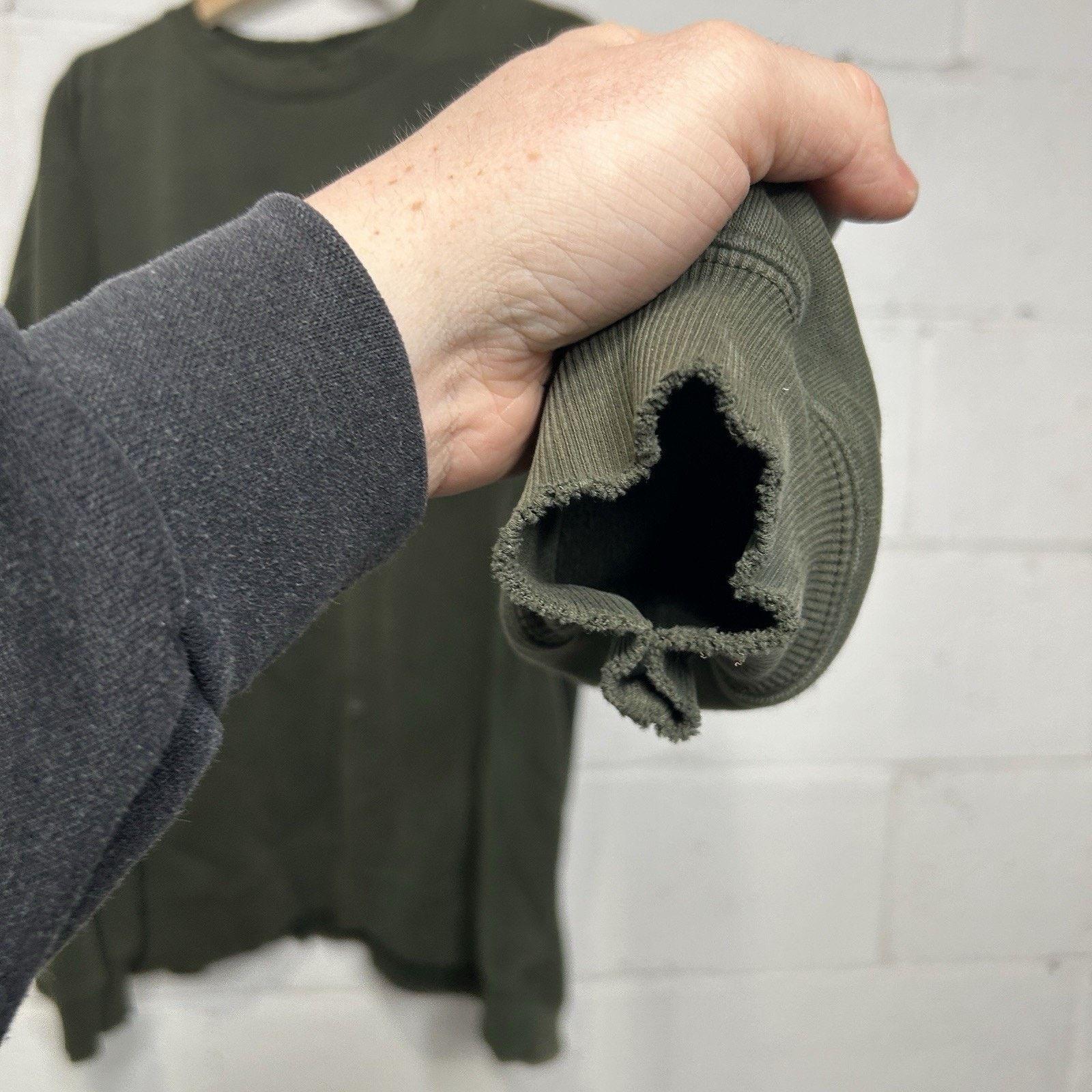Carhartt Vintage Carhartt Crewneck Sweatshirt “Dark Green” K186 DGR Size US XL / EU 56 / 4 - 9 Thumbnail