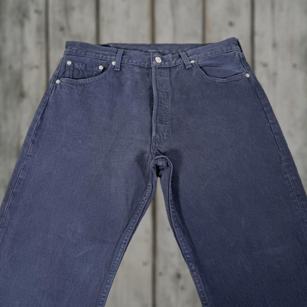 Levi's VINTAGE Levi's 501 Jeans Mens 36x30 Navy Blue Denim Straight Fit 90s USA 5-Pocket Button Fly Size US 36 / EU 52 - 1 Thumbnail