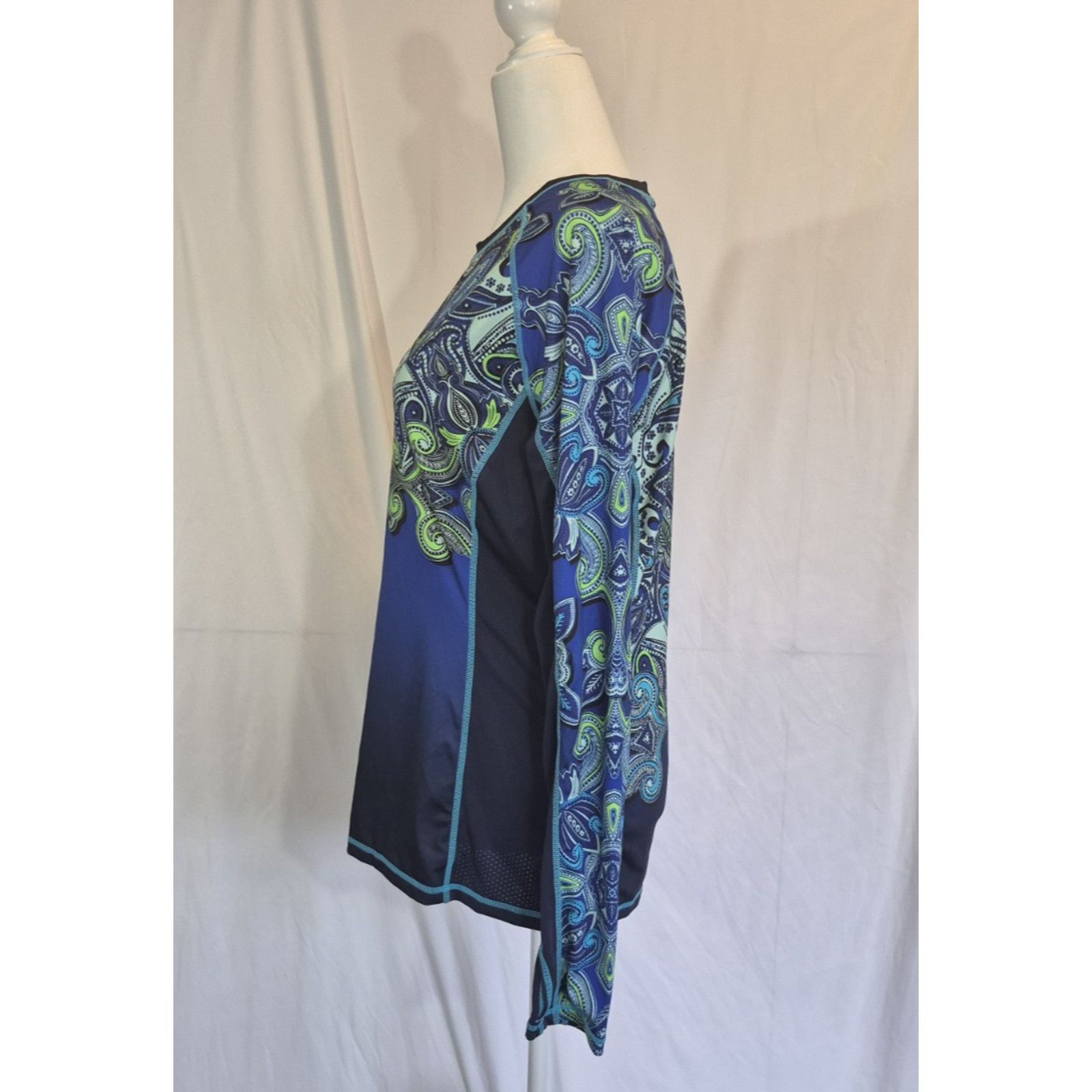 Athleta New Athleta Womens Runaway Rashguard Blue Green Top Medium Size M / US 6-8 / IT 42-44 - 5 Thumbnail