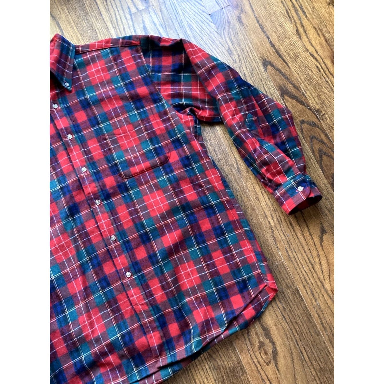 Pendleton VINTAGE Pendleton Shirt Mens M Red Wool Plaid Button-Up Long Sleeve Western Casual Chest Pocket USA Made Size US M / EU 48-50 / 2 - 3 Thumbnail