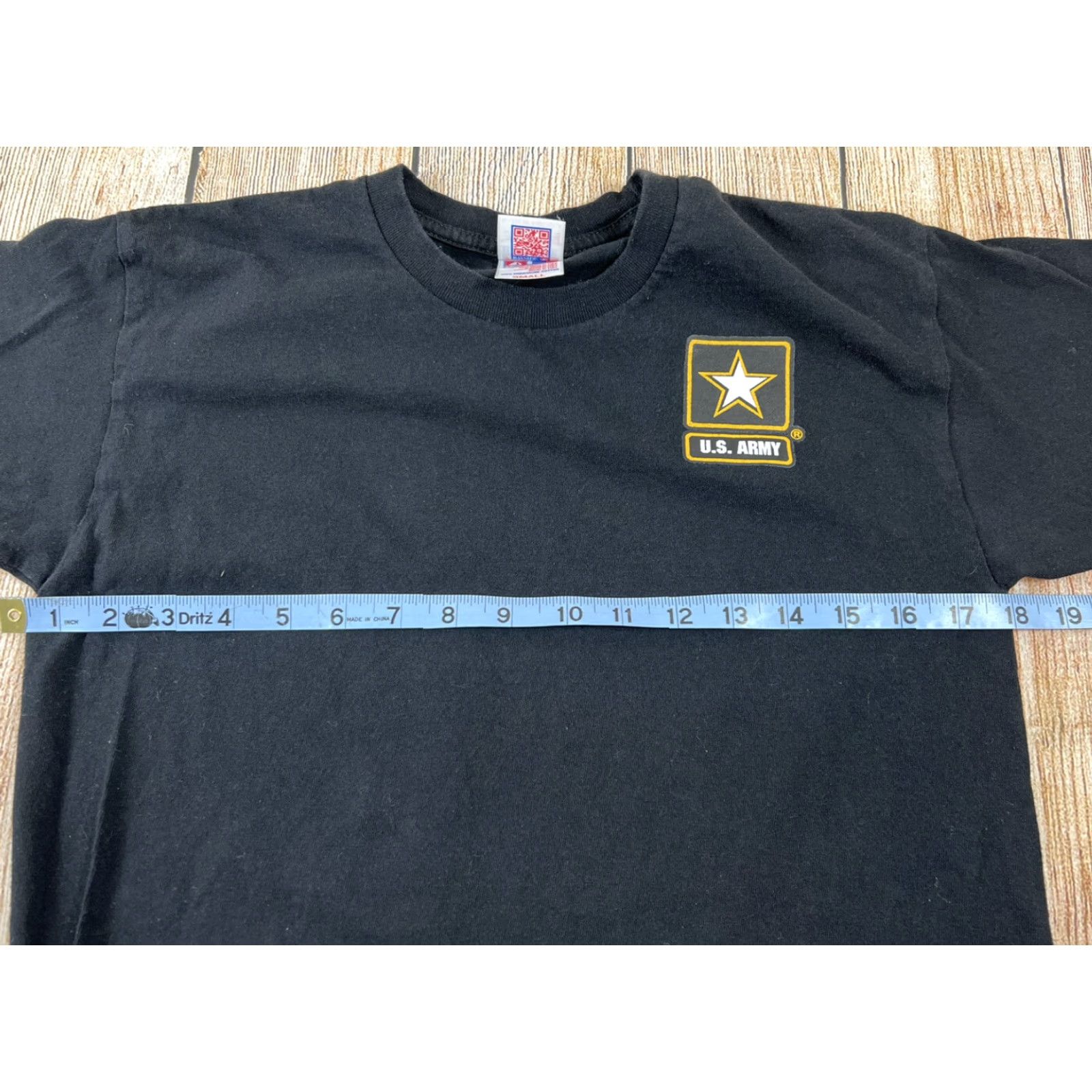 Vintage VINTAGE Bayside US ARMY Black T Shirt Small Men Crew Neck Short Sleeve Regular Logo USA Military Size US S / EU 44-46 / 1 - 7 Thumbnail