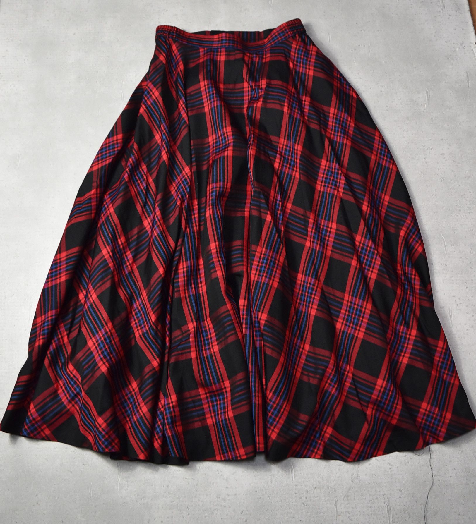 image of Sun Rose Checker Skirt 14-6-79 64, Women's (Size 22)