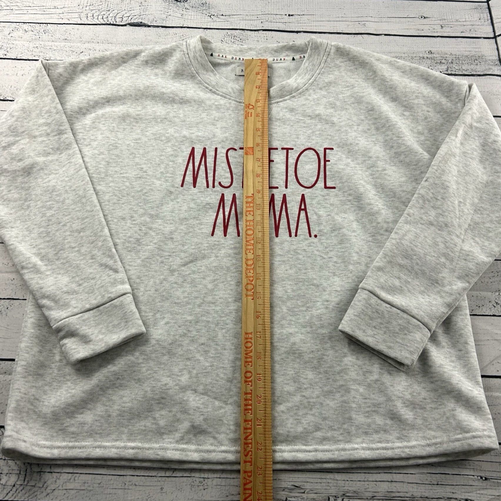 Vintage Rae Dunn Mistletoe Mama Pullover Sweatshirt Women's Gray Medium Size M / US 6-8 / IT 42-44 - 3 Thumbnail