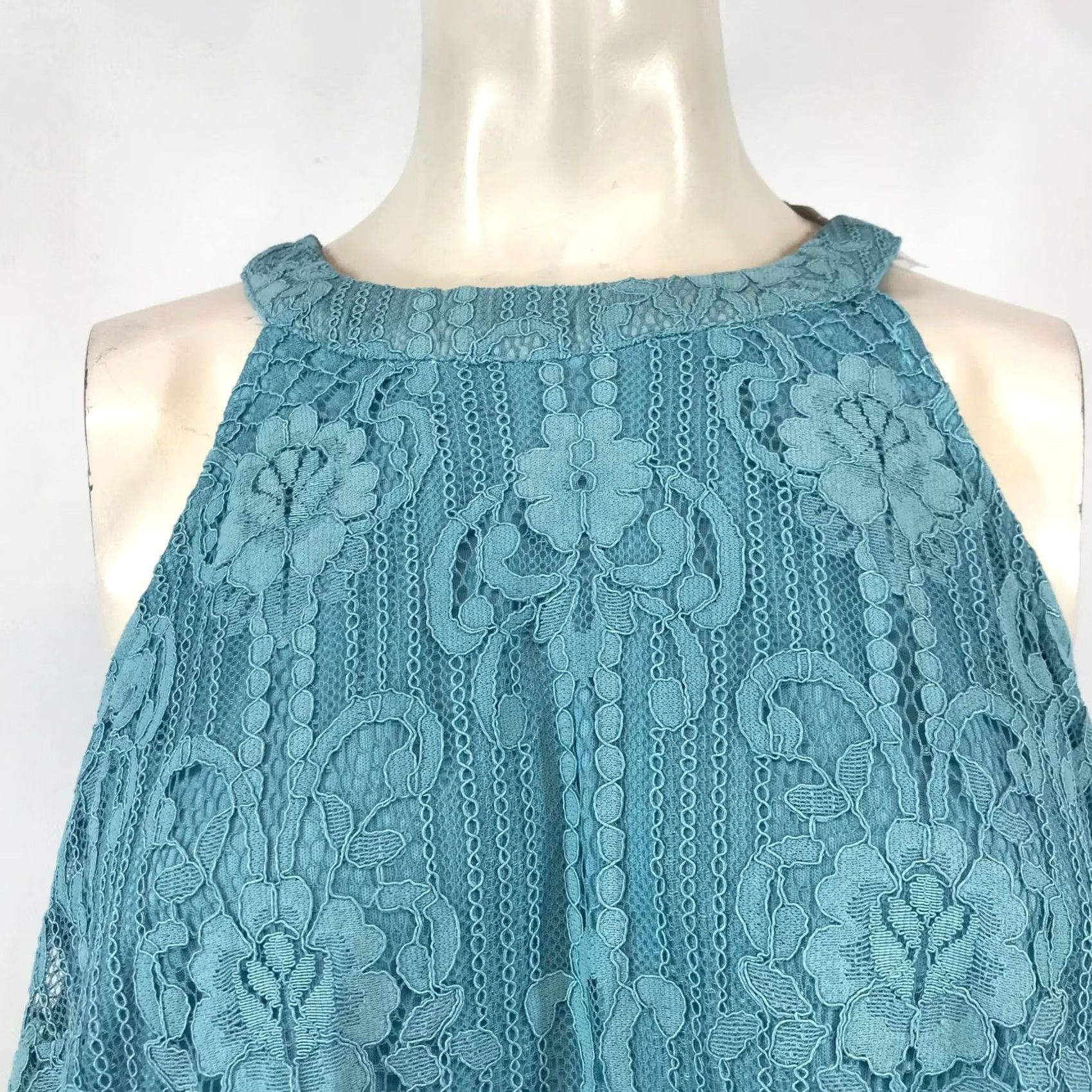 Torrid Torrid Women's 00 Blue Lace Mock Neck Rayon Blend Top Blouse Size XXS / US 00 / IT 34 - 2 Thumbnail