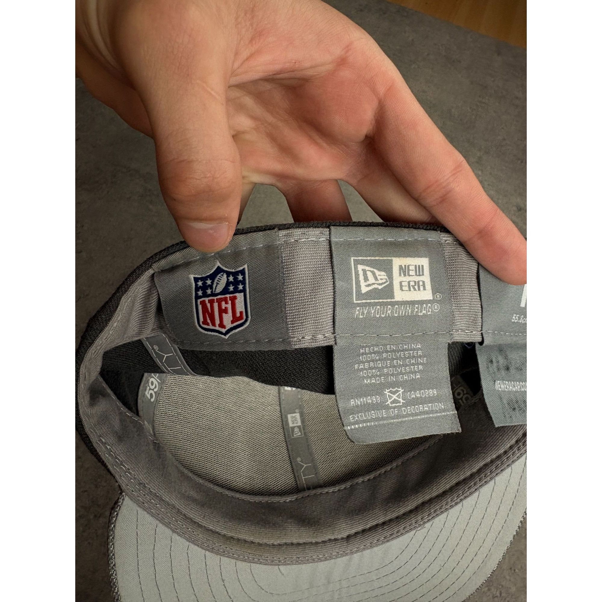 New Era New Era 59FIFTY Oakland Raiders Hat NFL Metal Shield Logo Gr Size 34 - 6 Thumbnail
