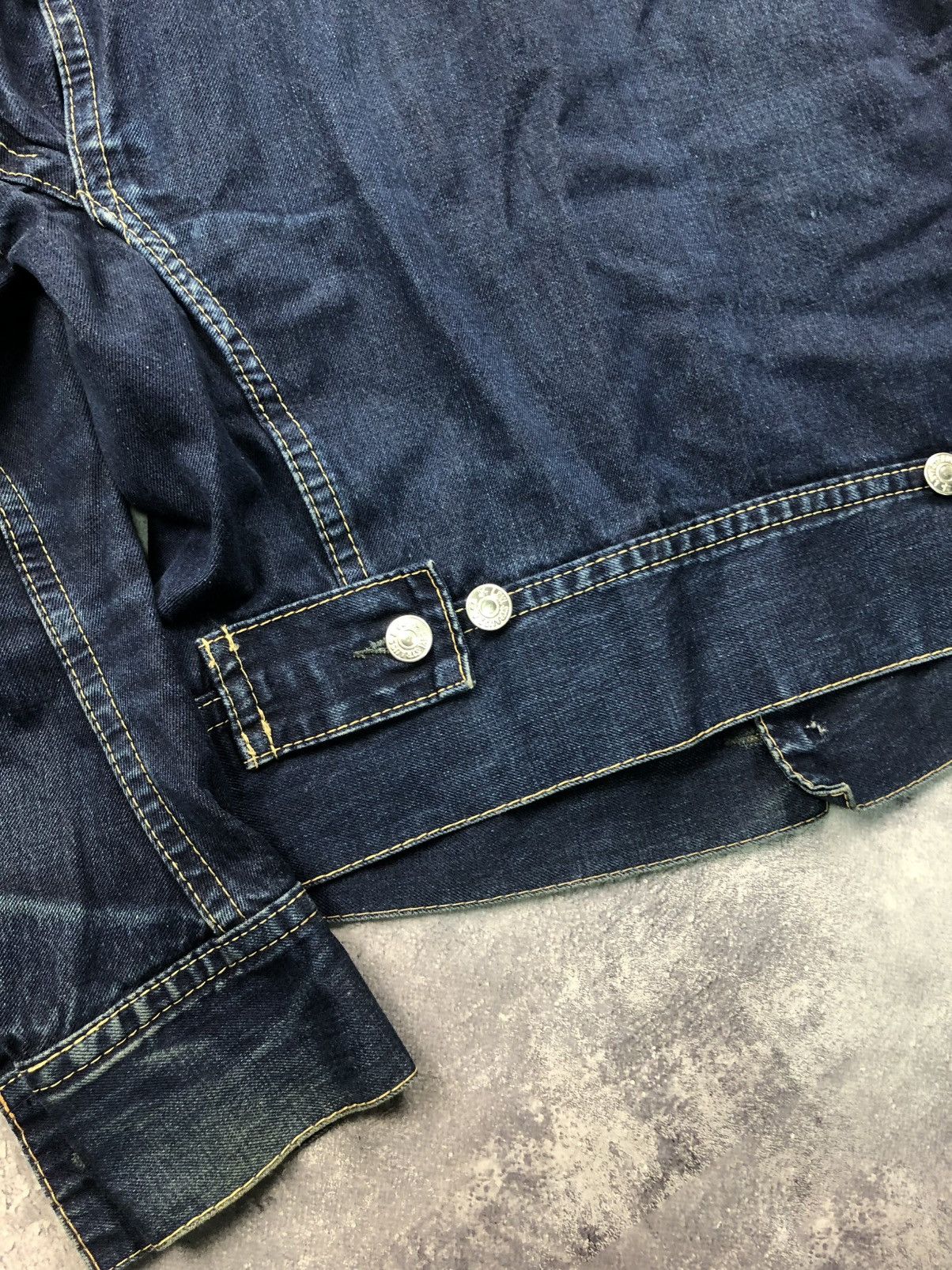 Levi's LEVIS Vintage Blue Denim Jacket Streetwear Faded Japanese Size L / US 10 / IT 46 - 13 Thumbnail
