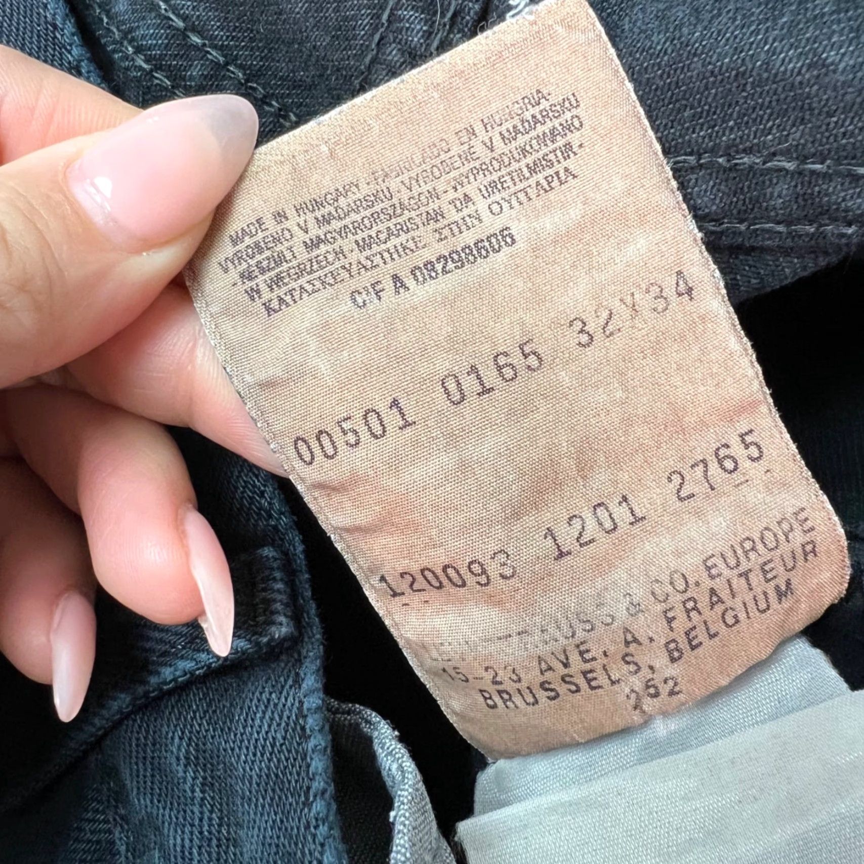 Levi's Levis 501 Jeans Mens Black Denim Straight Distressed Hem 32x27 Regular 5-Pocket denim Levi's 501 Series Mens Jeans Size US 32 / EU 48 - 5 Thumbnail