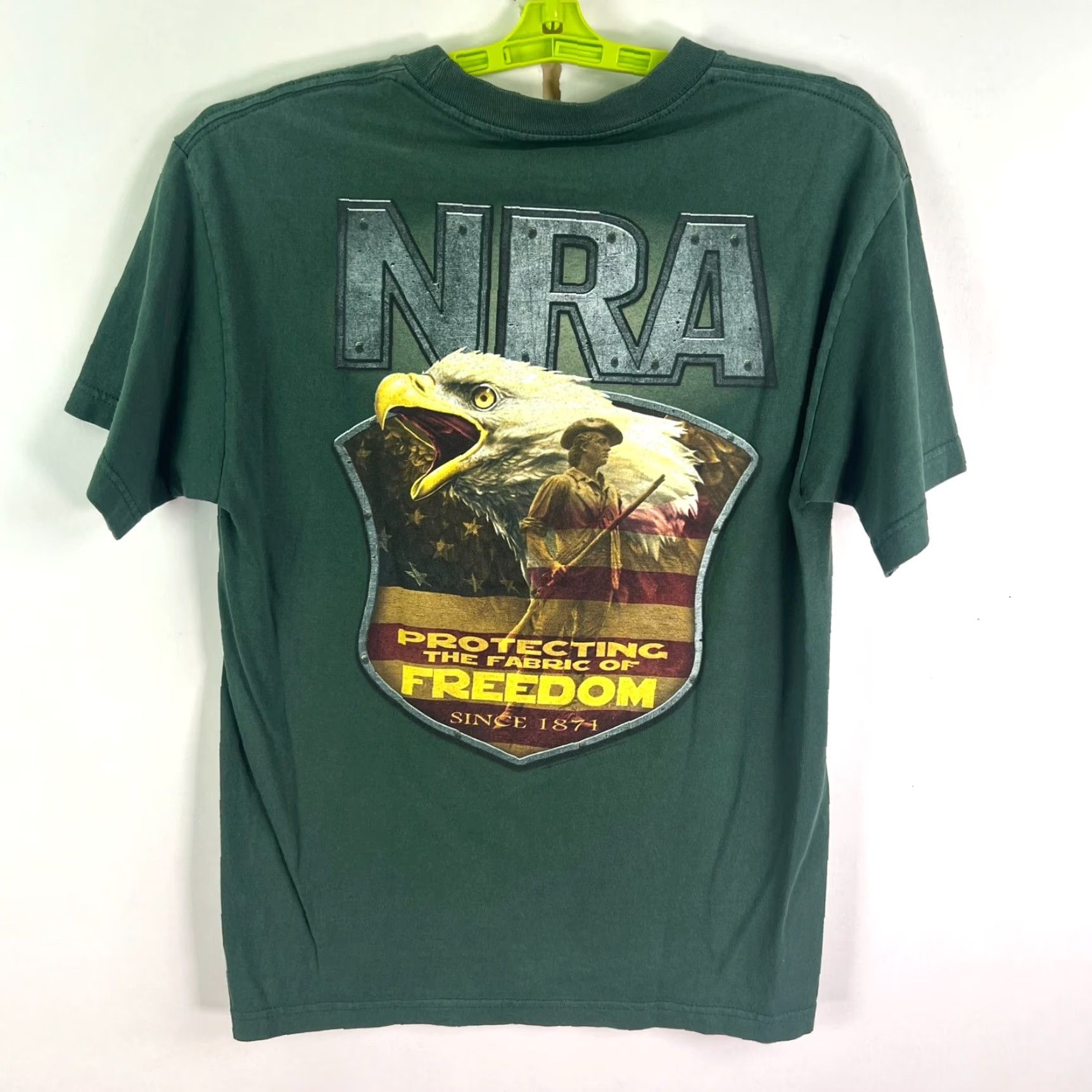 Vintage NRA Eagle Freedom T Shirt Adult M Green Logo Graphic Print Patriotic Military Flag 40 in Chest Crew Neck Short Sleeve Mens Size US M / EU 48-50 / 2 - 6 Thumbnail