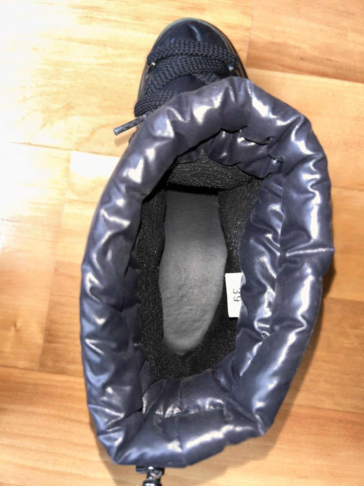 Moncler Moncler Insolux M Padded Nylon & Patent Leather Snow Boots Size US 9 / IT 39 - 4 Thumbnail