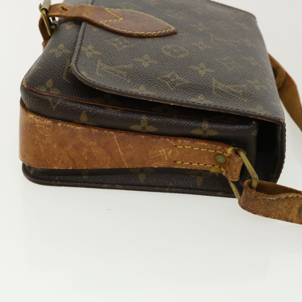 Louis Vuitton LOUIS VUITTON Monogram Cartouchiere MM Shoulder Bag M51253 Size ONE SIZE - 4 Thumbnail