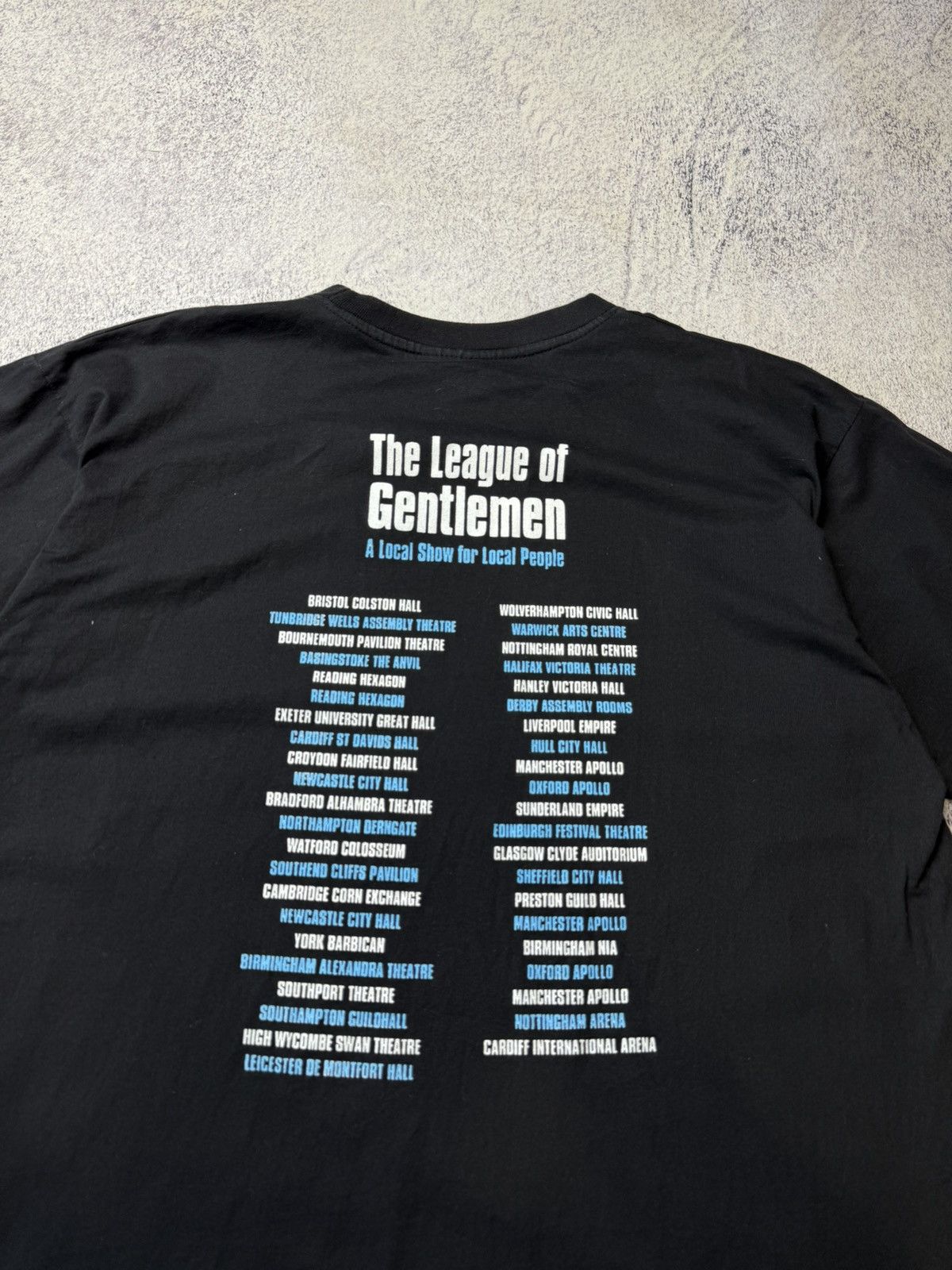 Vintage Vintage The League of Gentlemen “Are You Local?” T-Shirt Size US XL / EU 56 / 4 - 20 Thumbnail