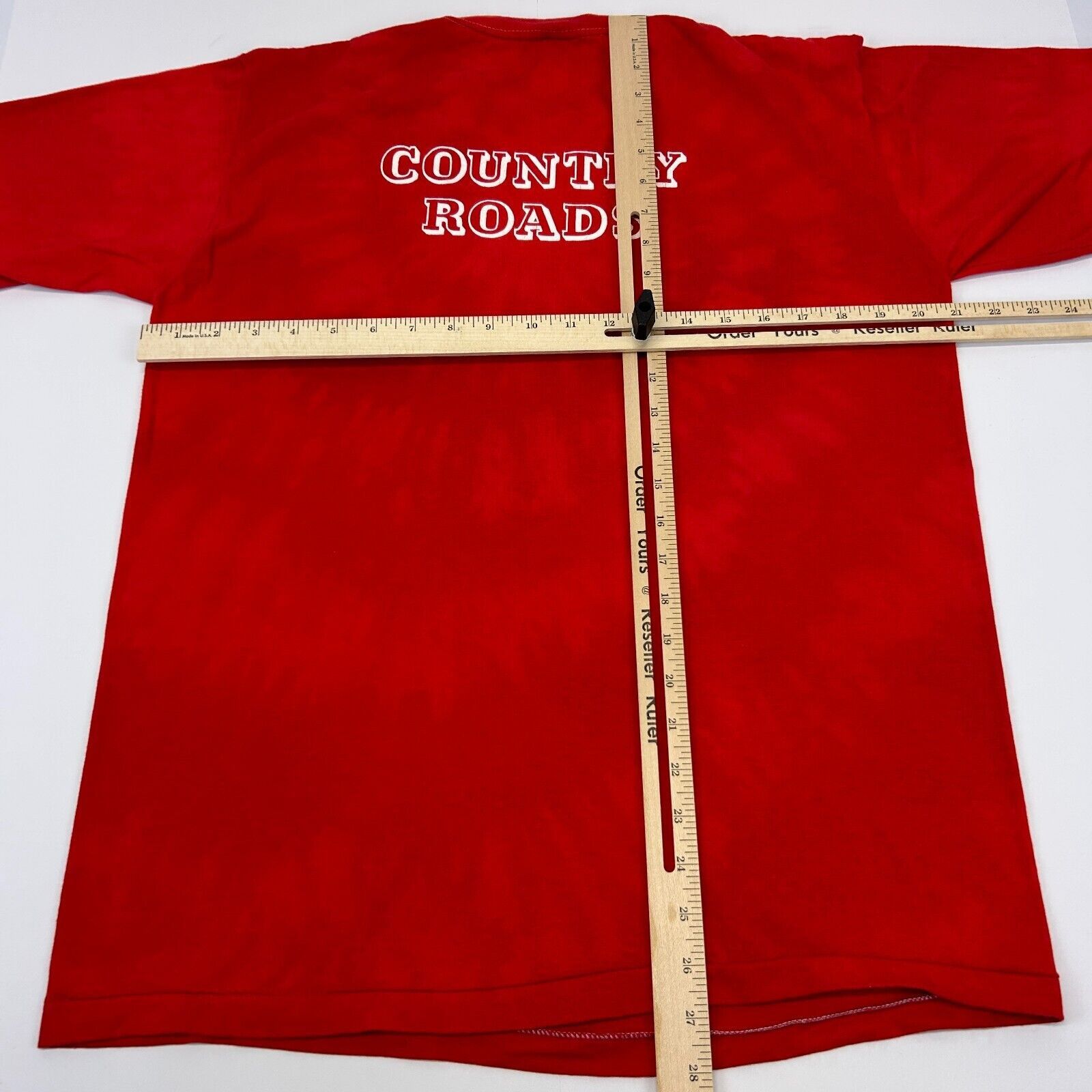 Vintage Vintage 80s I Rode the Bull at Country Roads T Shirt Red L Size US L / EU 52-54 / 3 - 10 Thumbnail