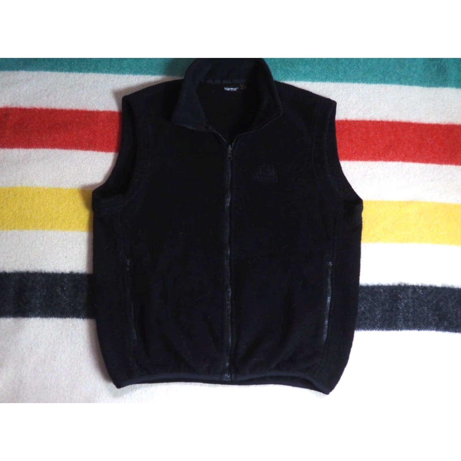 Marmot VINTAGE Marmot Vest Full Zip Outdoor Hiking Camp Fleece Black Mens M USA Made Short 25" Lining Polyester Logo Pattern Solid Size US M / EU 48-50 / 2 - 2 Thumbnail