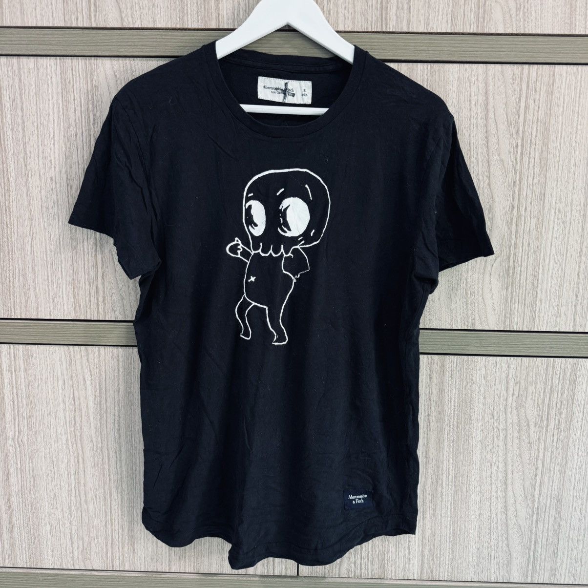Abercrombie & Fitch Abercrombie n Fitch Ghost Tee Size US S / EU 44-46 / 1 - 1 Thumbnail