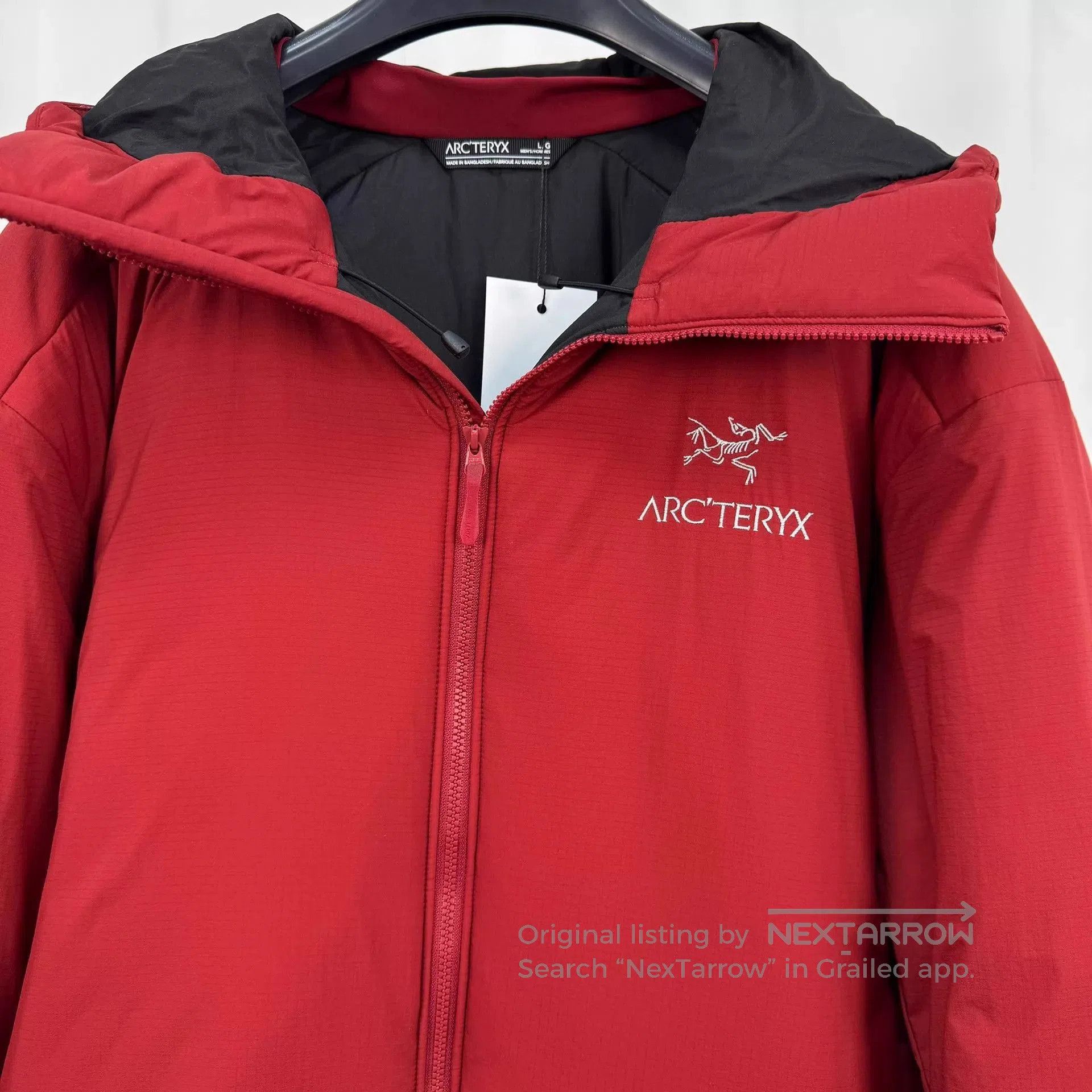 Arc'teryx Red Hooded Puffer Jacket Size L. Size US L / EU 52-54 / 3 - 3 Thumbnail