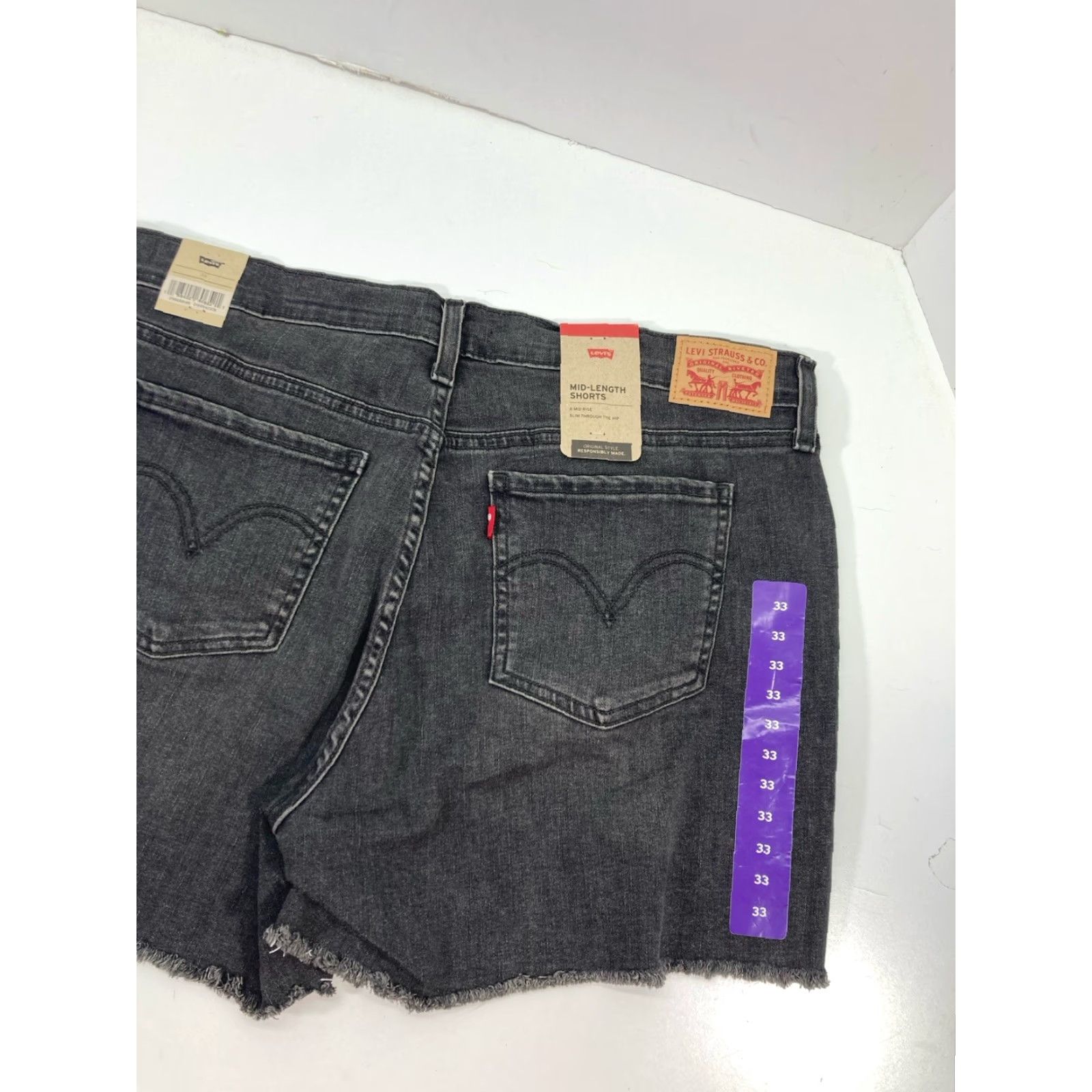 Levi's Levi's Mid Length Cutoff Shorts Women Size 33X7 Gray Denim Stretch Slim Fit NWT Size 24" / US 00 / IT 34 - 2 Thumbnail