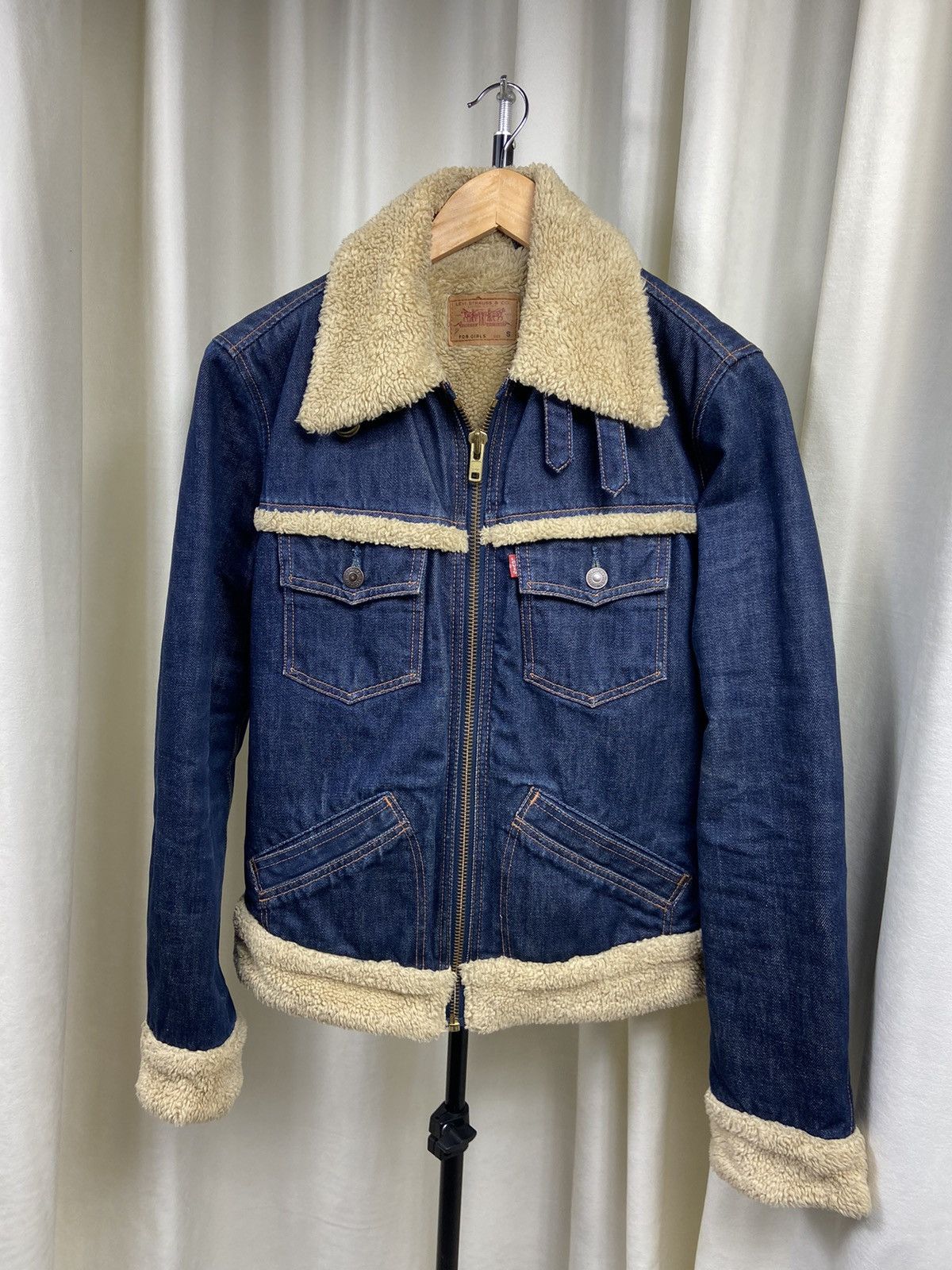 Levi's Levi's Sherpa Trucker Jacket Woman's Size S Size S / US 4 / IT 40 - 1 Thumbnail