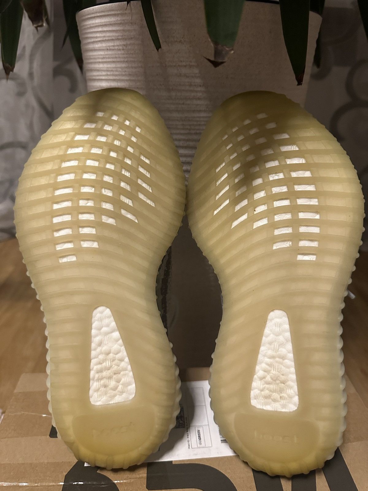 Adidas Adidas Yeezy Boost v2 Blue Tint Size US 7.5 / EU 40-41 - 5 Thumbnail
