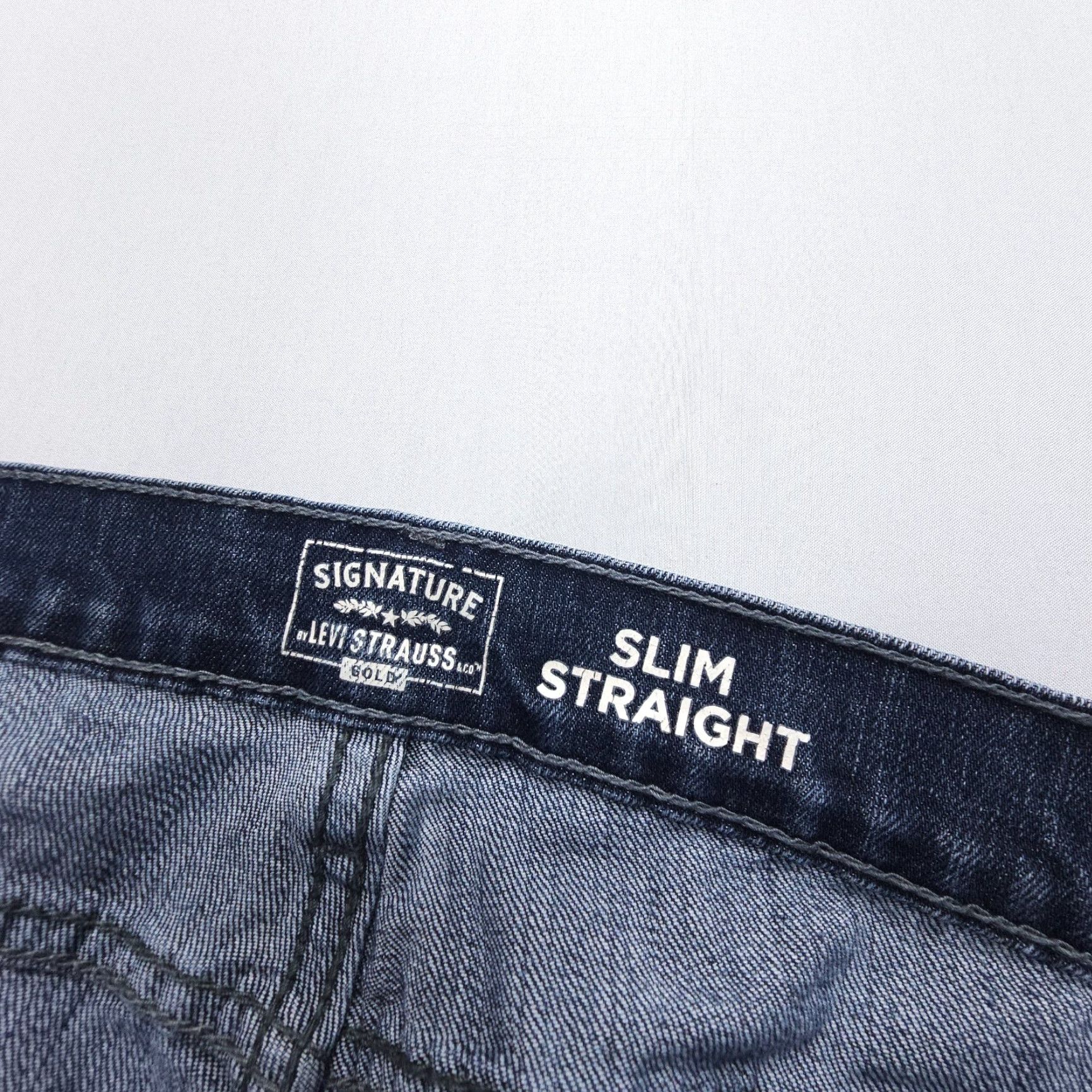 Levi's Levi's Signature Slim Straight Denim Jeans Mens 44 x 30 Dark Wash Cotton Blend Blue 5-Pocket Stretch Size US 44 / EU 60 - 3 Thumbnail